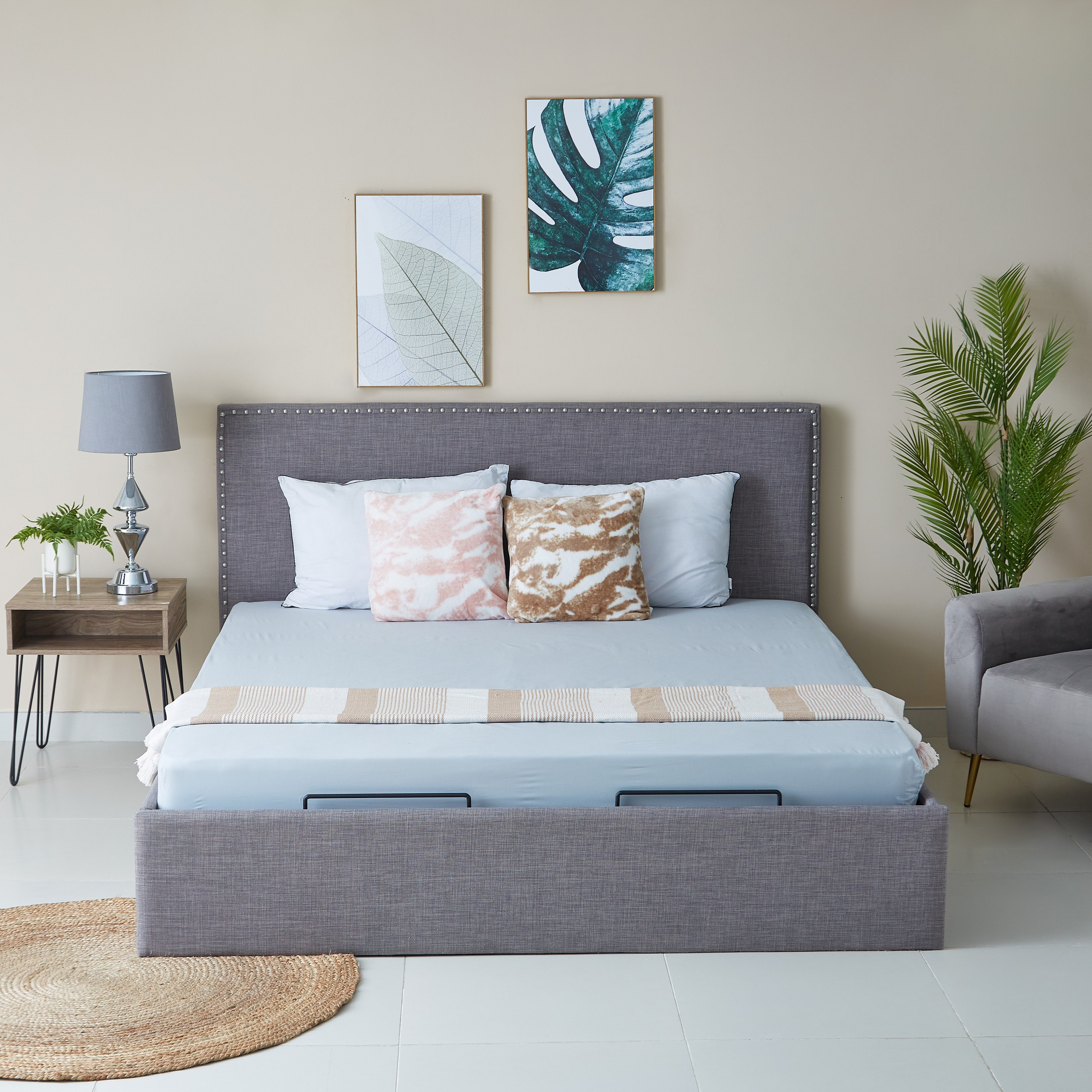 Essential Solid Cotton King Fitted Sheet - 180x210 cm-hbxhomeware-hbxbedroom-image-5