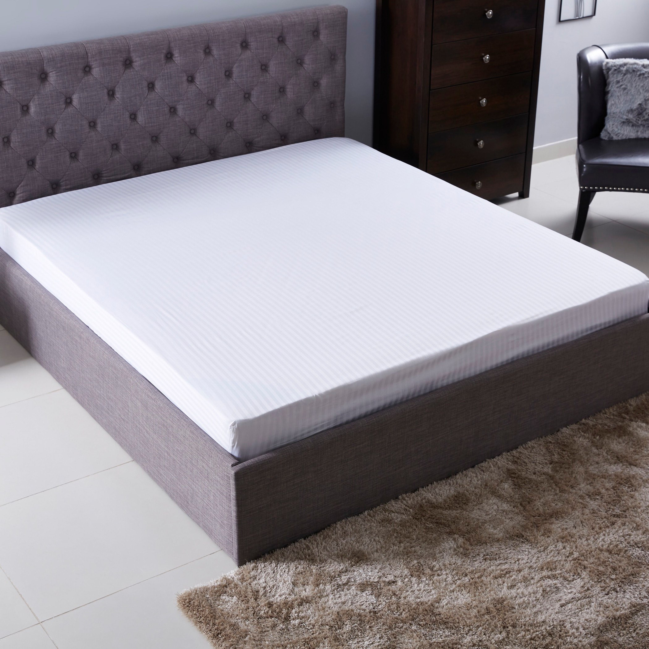 شرشف مطاطي كينج مخطط ستان وقطن من هاميلتون - 180x200 سم-hbxhomeware-hbxbedroom-image-1