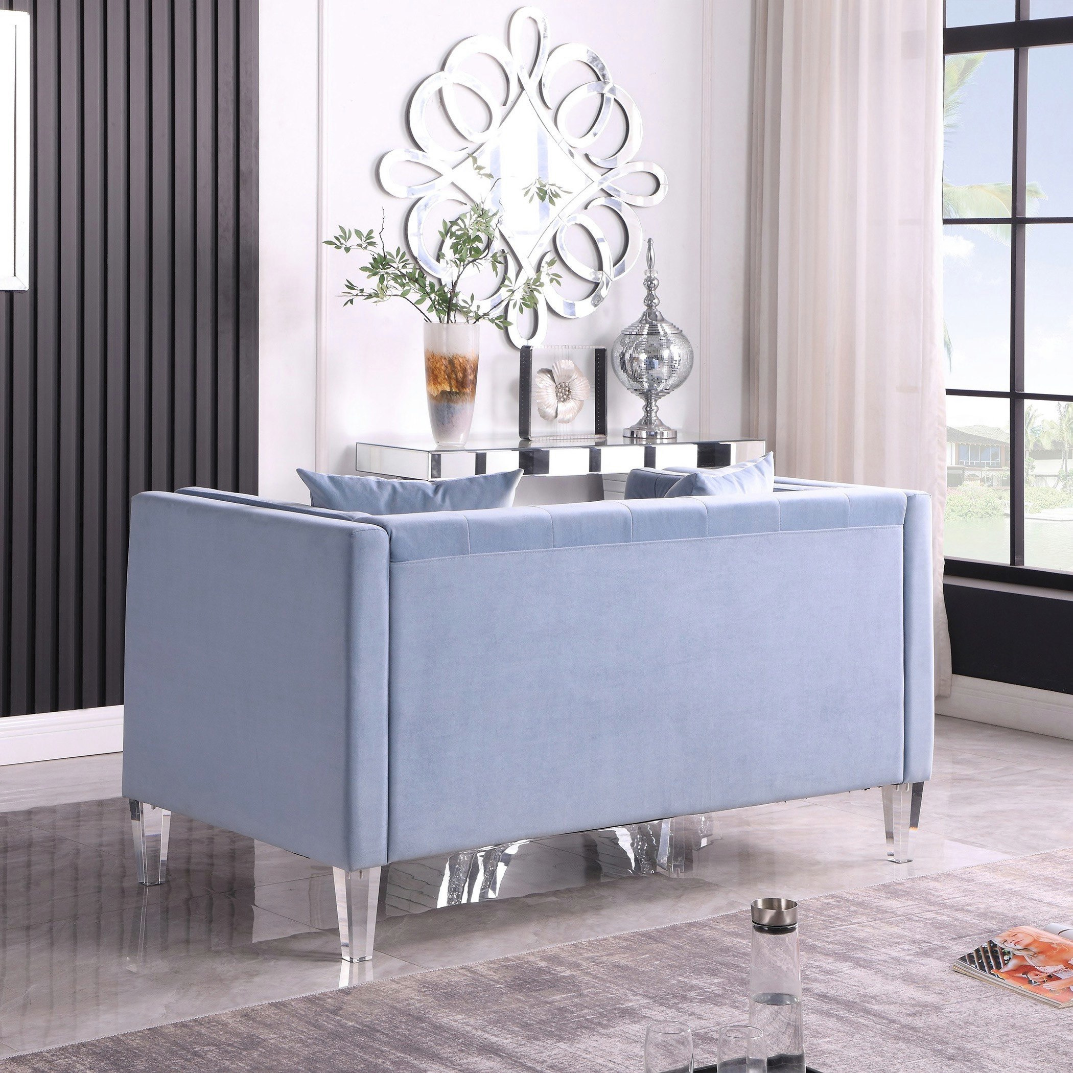 كنبة بمقعدان و وسادتان من كلاريسا-hbxlivingroom-sofasandarmchairs-sofas-image-4