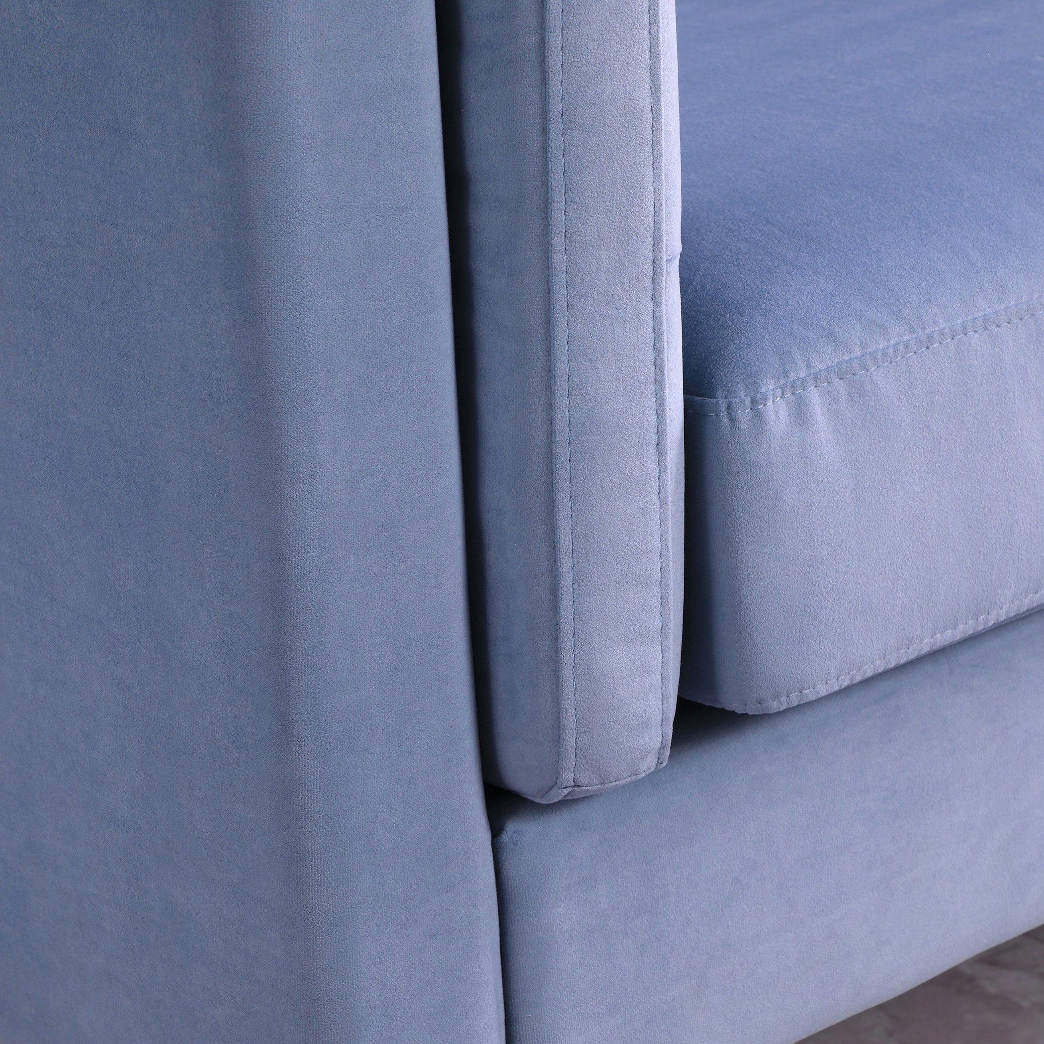 كنبة بمقعد واحد ووسادة من كلاريسا-hbxlivingroom-sofasandarmchairs-sofas-image-5