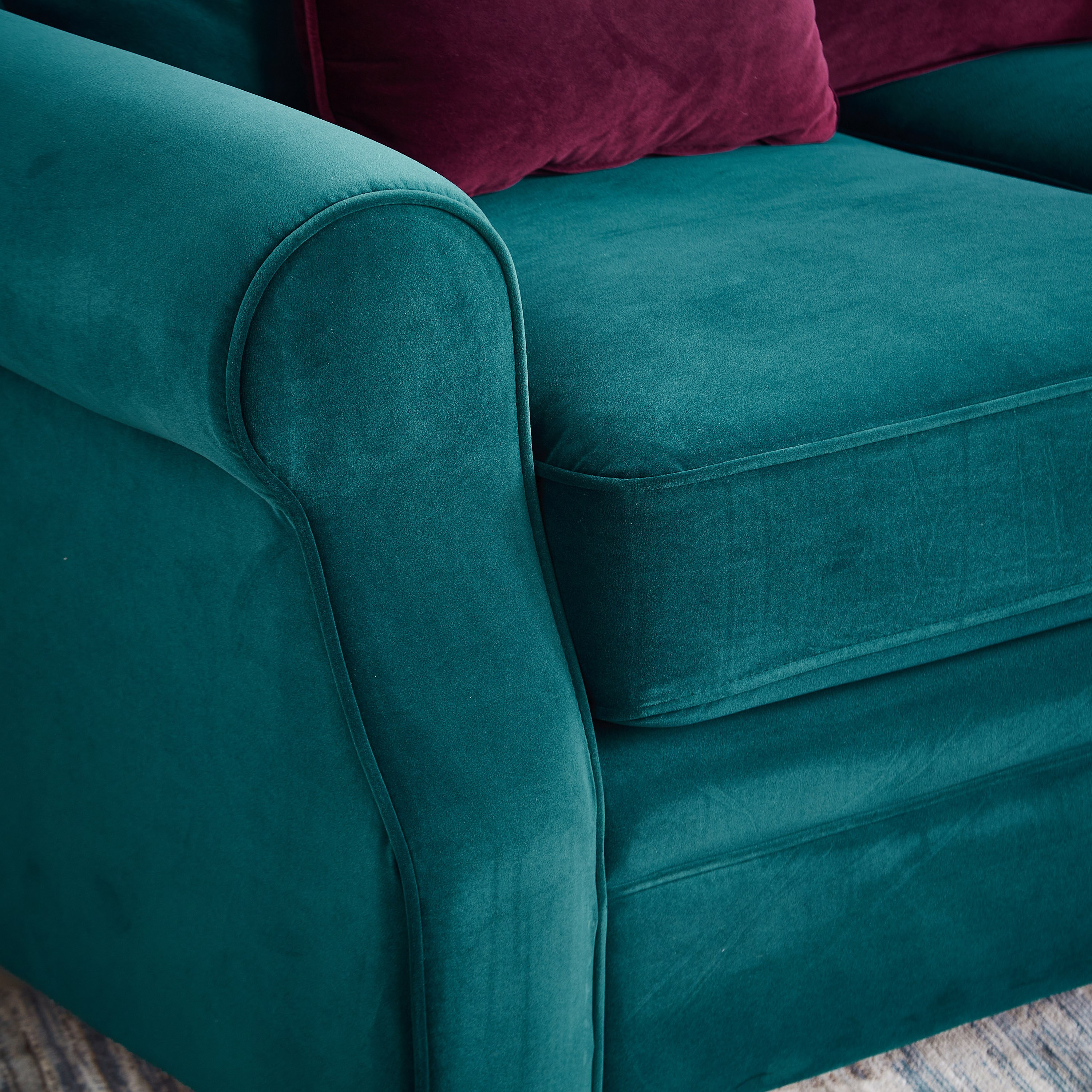 كنبة مقعدين بـ5 وسائد من ميراج-hbxlivingroom-sofasandarmchairs-sofas-image-4