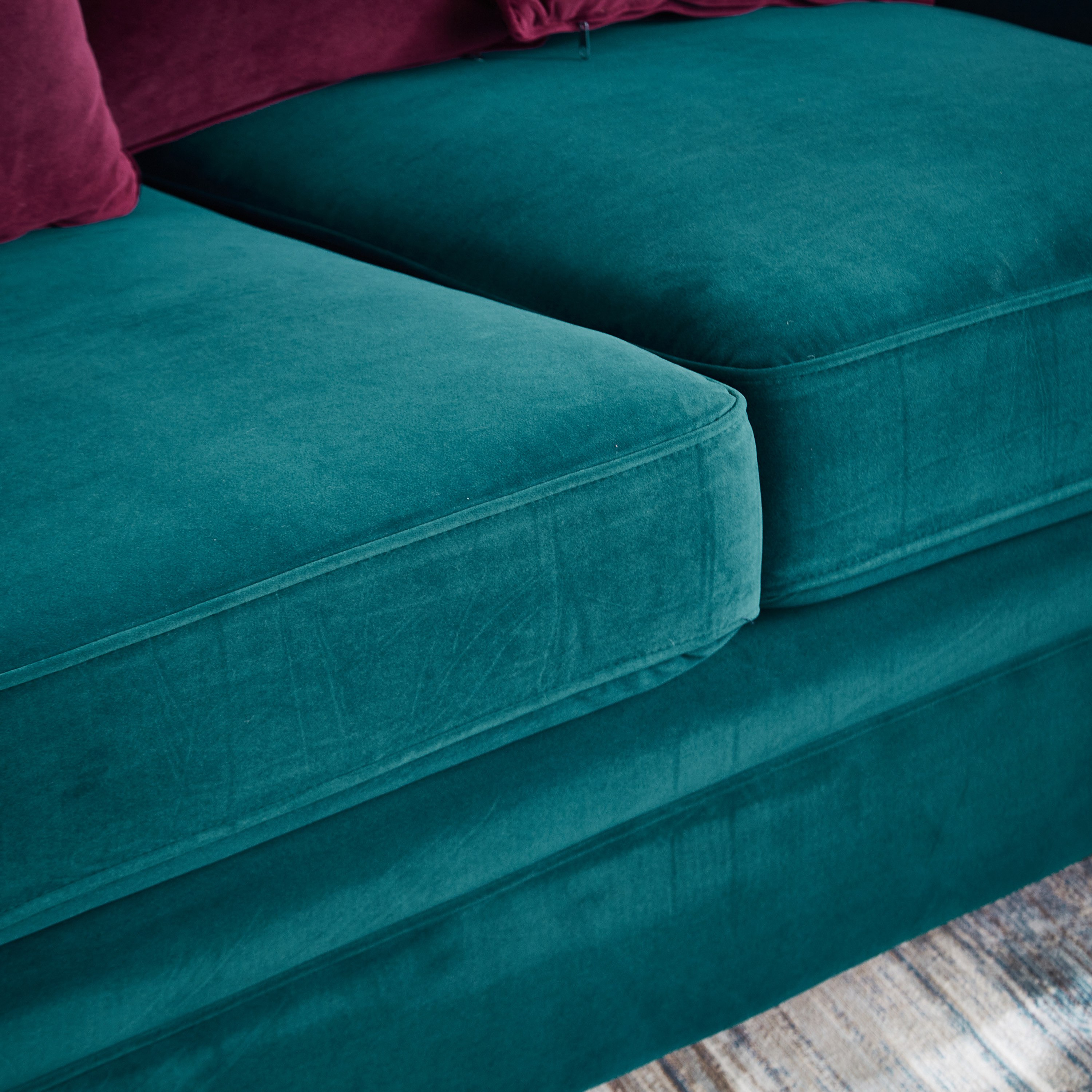 كنبة مقعدين بـ5 وسائد من ميراج-hbxlivingroom-sofasandarmchairs-sofas-image-5