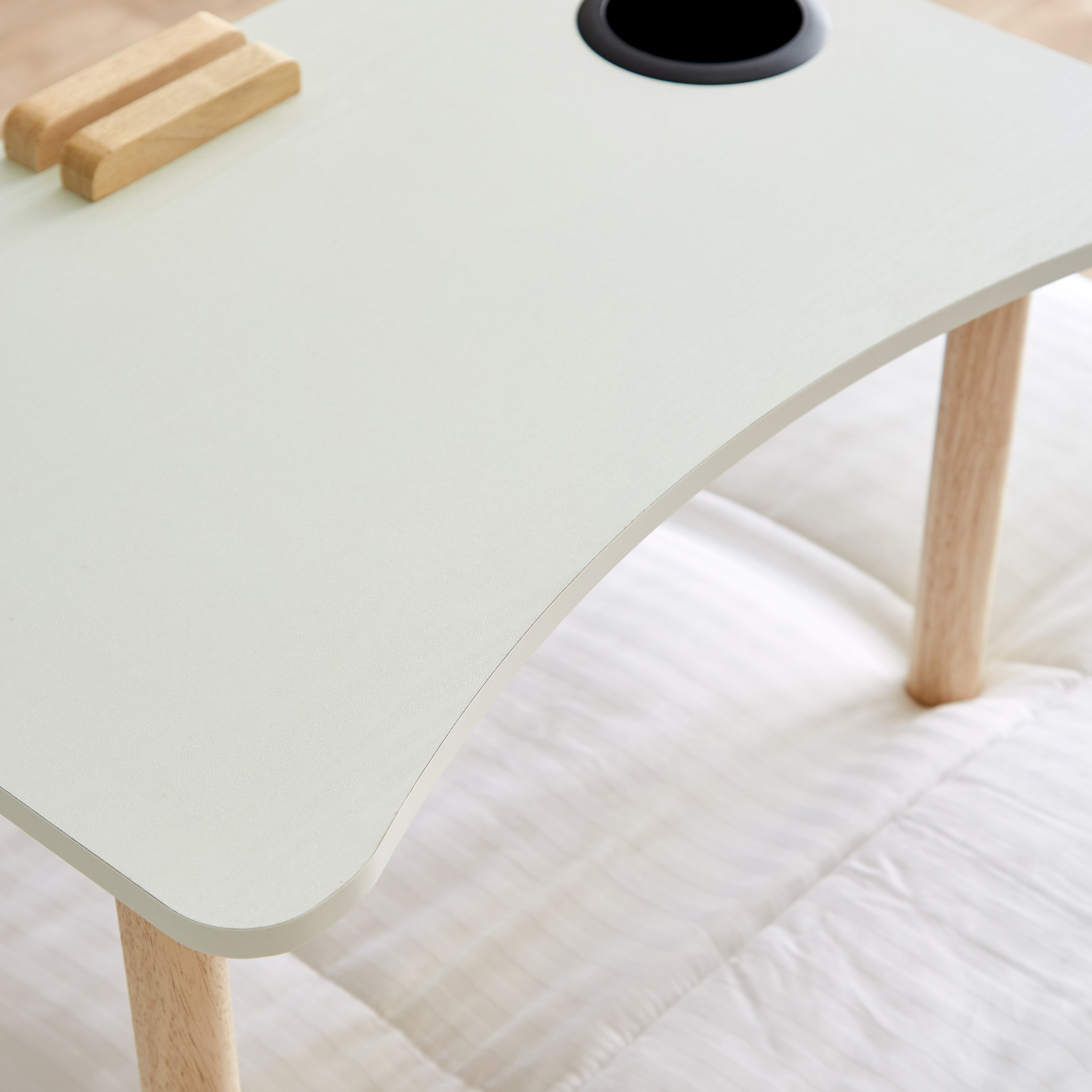 طاولة لاب توب متعددة الأغراض مع حامل تابلت وأكواب-hbxfurniture-livingroom-endtables-image-3