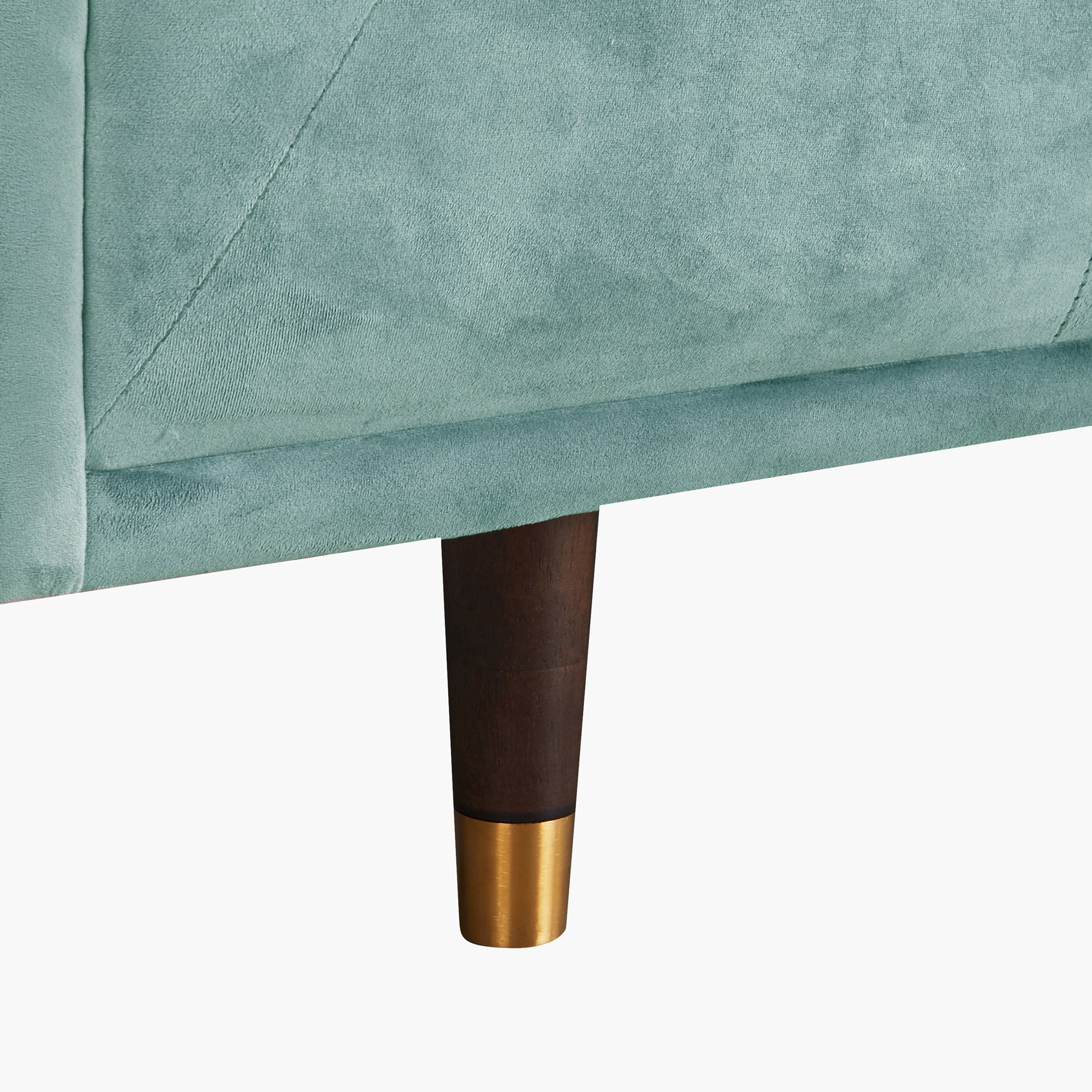 كنبة مخمليّة 3 مقاعد من كريستينا -hbxlivingroom-sofasandarmchairs-sofas-image-6