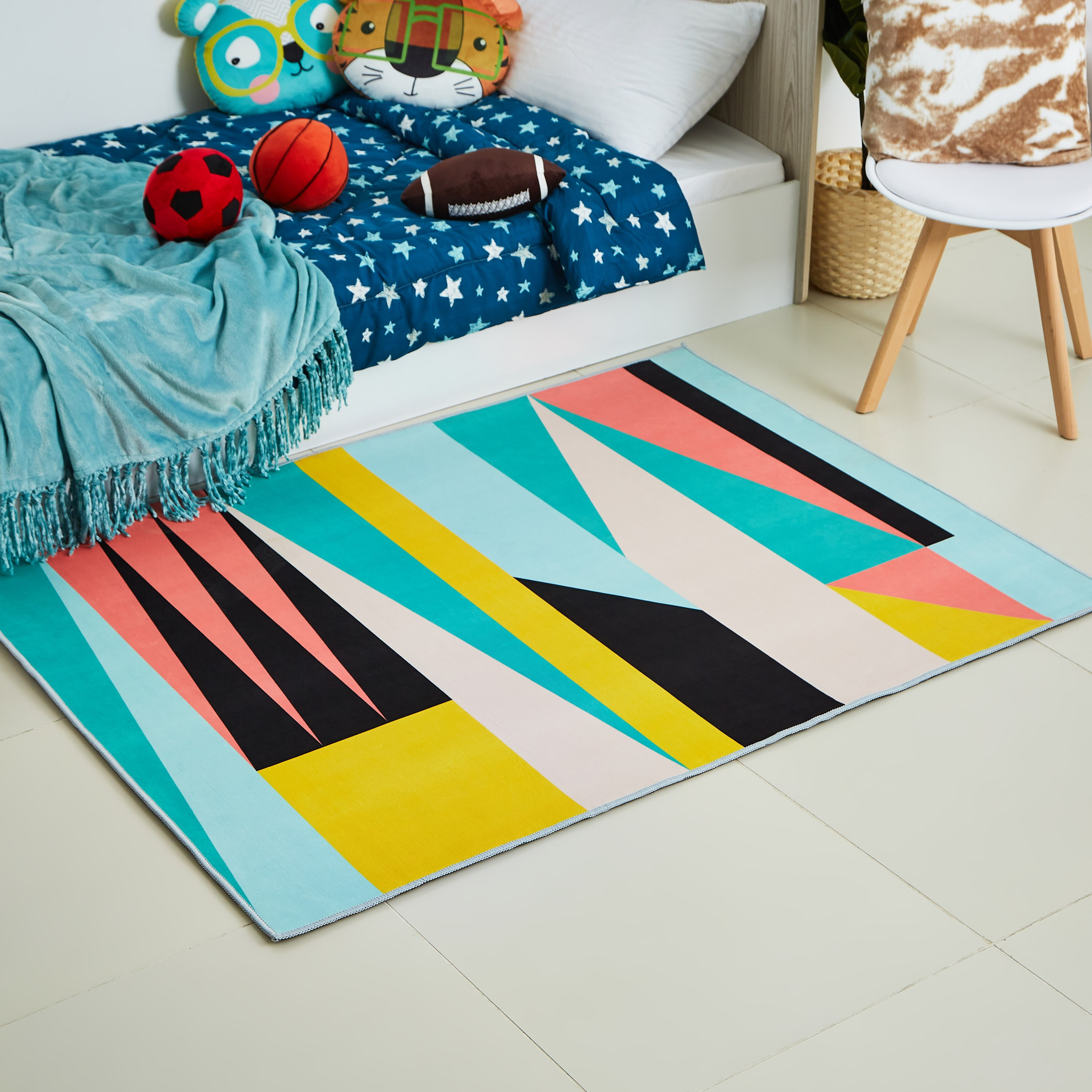 سجادة بتصميم تجريدي من كومفي - 120x160 سم-hbxhomeware-hbxkidsandyouth-image-1