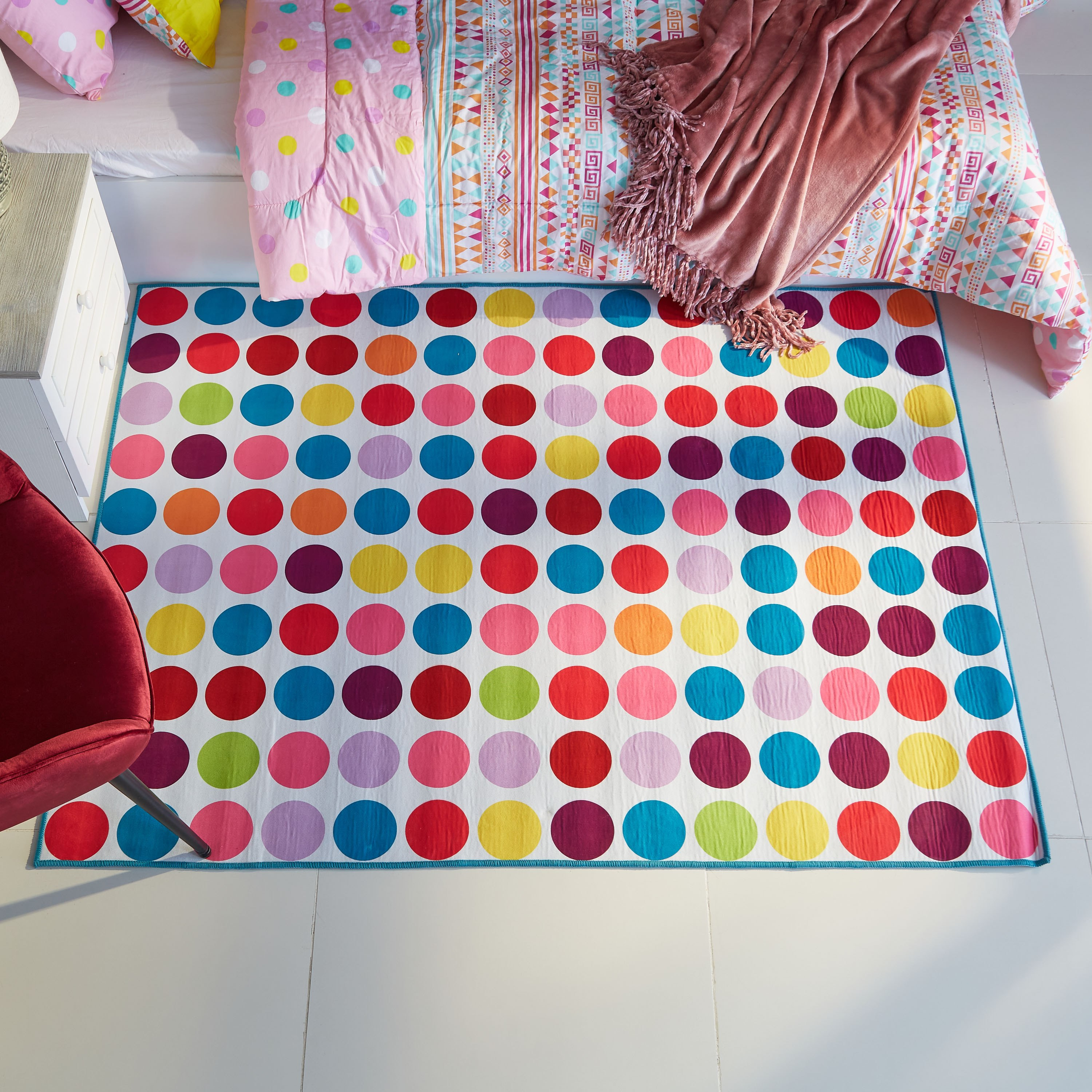 سجادة منقطة من كومفي - 120x160 سم-hbxhomeware-hbxkidsandyouth-image-1