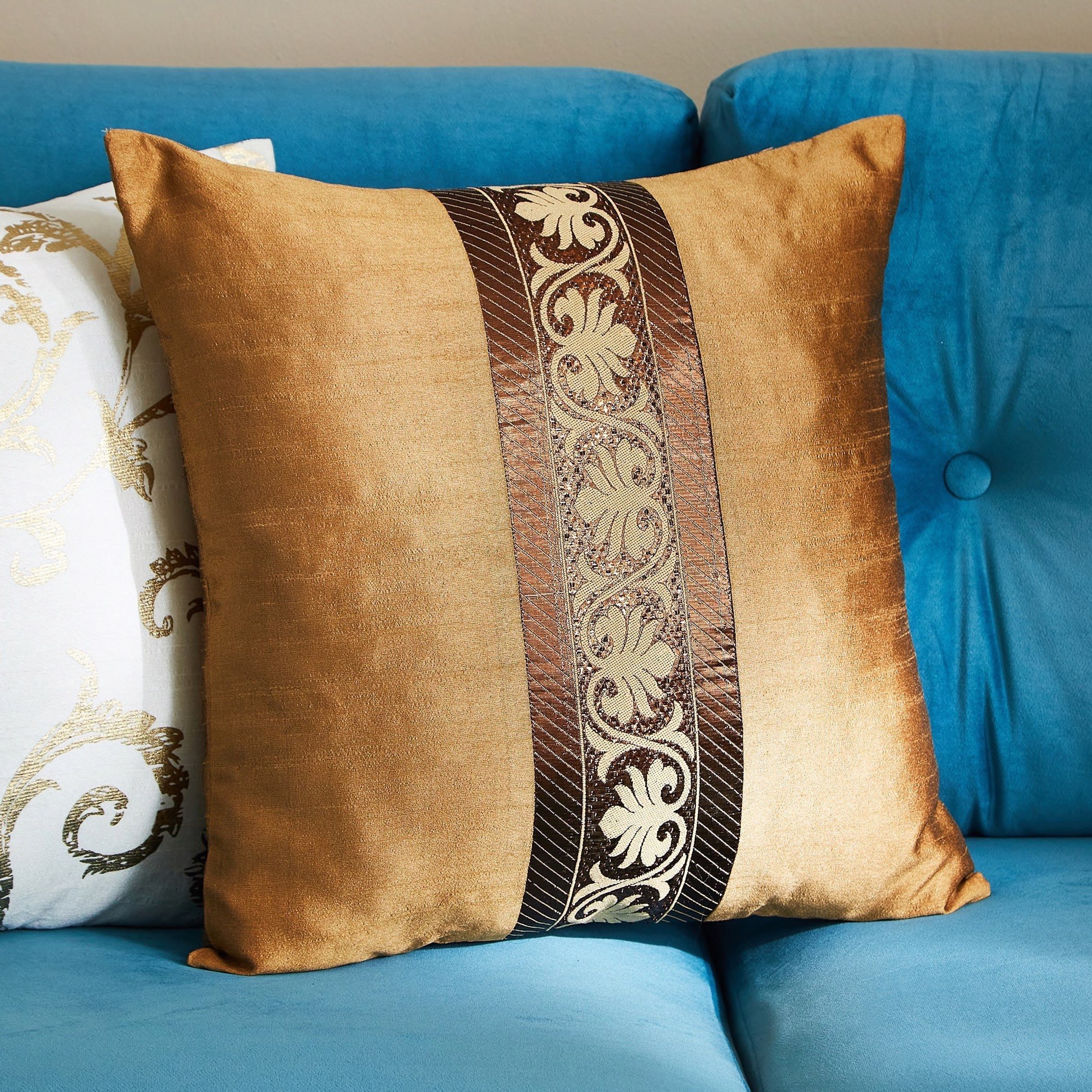 غطاء وسادة مزدوج بطبعات من إيكات - 40x40 سم-hbxhomeware-cushionsandcovers-cushioncovers-image-1