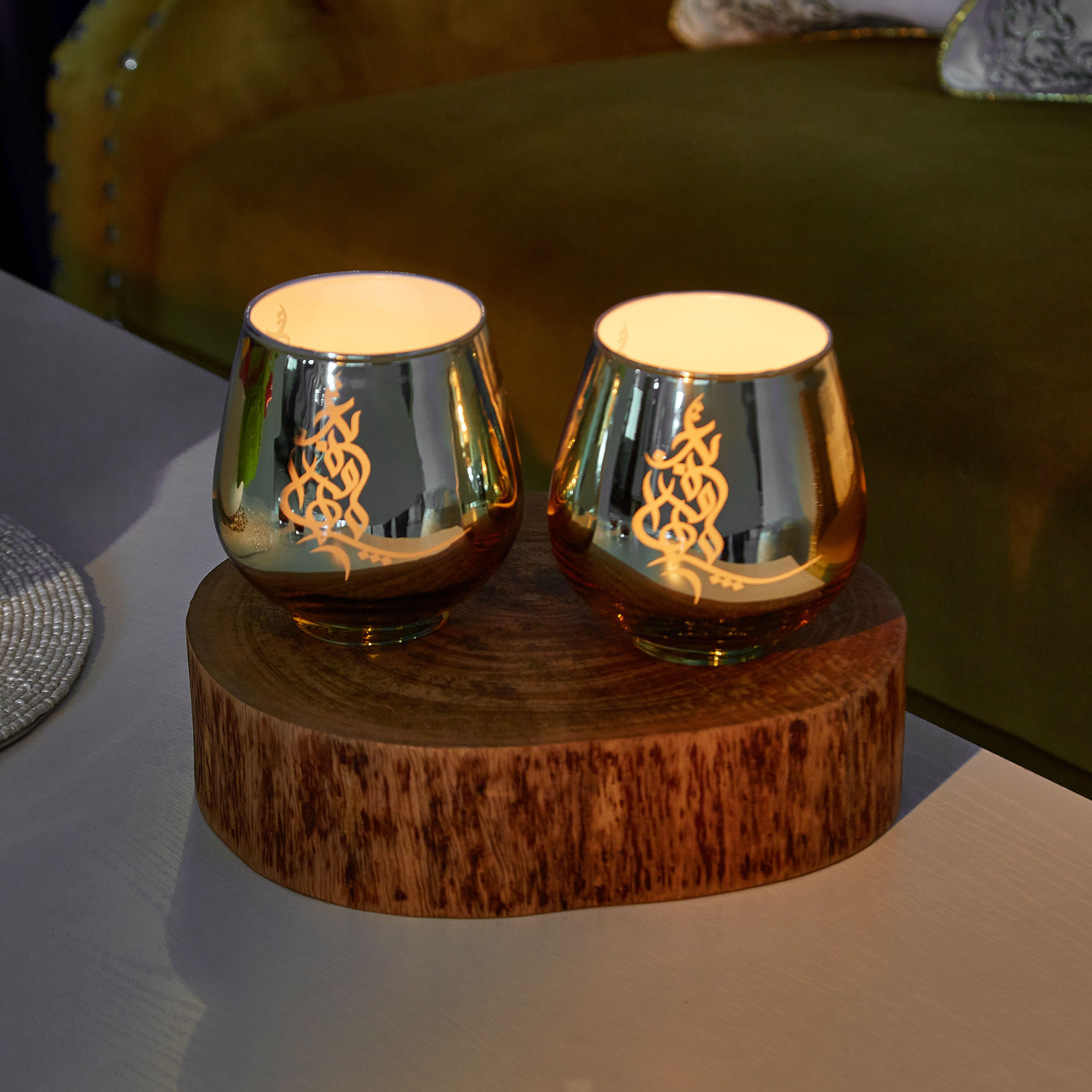طقم حامل شموع بيضاوي قطعتين كاليجرافي من آشر-hbxlivingroom-decorandaccessories-candleholders-image-2