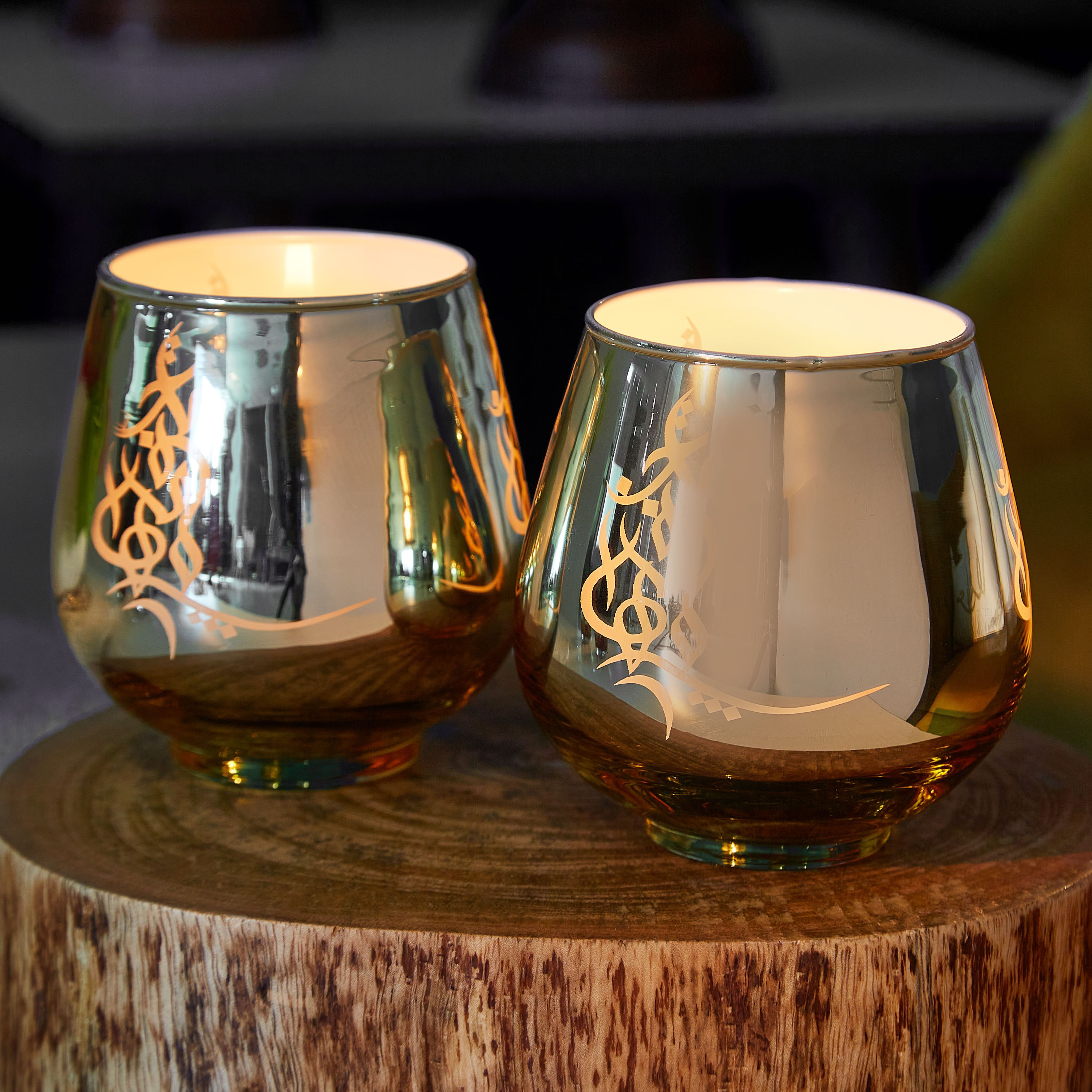 طقم حامل شموع بيضاوي قطعتين كاليجرافي من آشر-hbxlivingroom-decorandaccessories-candleholders-image-4