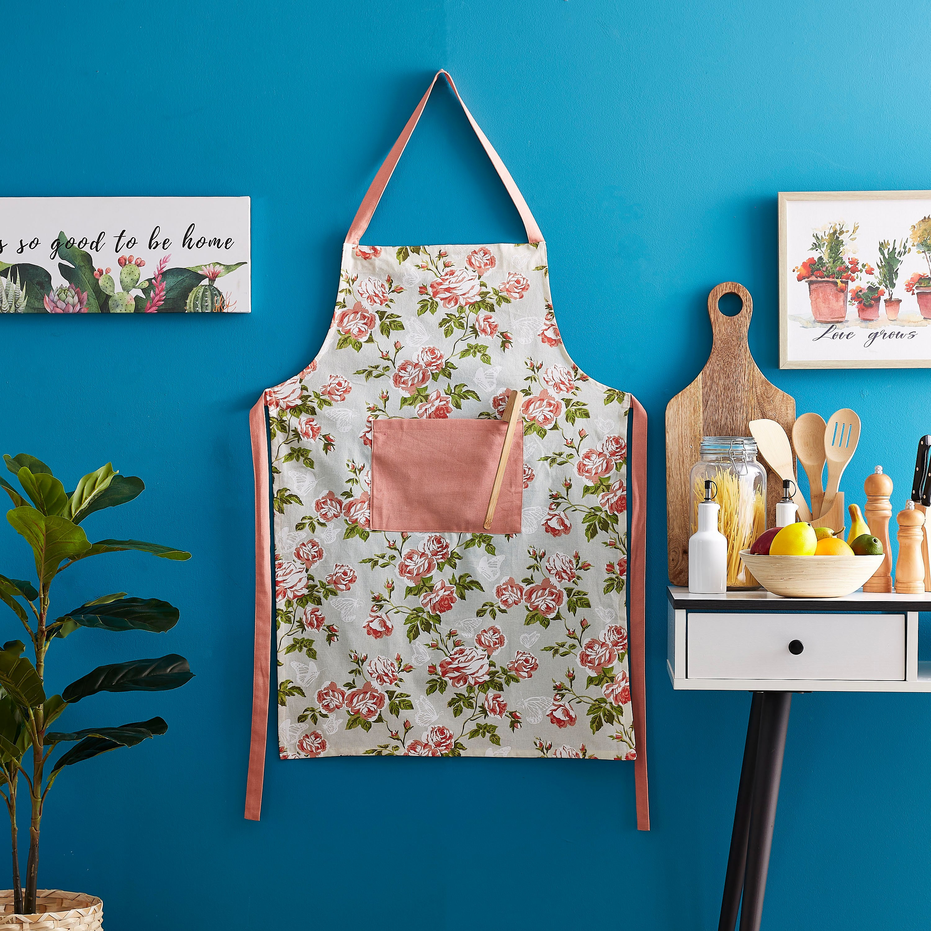 مريلة بطبعات من فلورا-hbxhomeware-kitchenware-kitchenlinens-image-4
