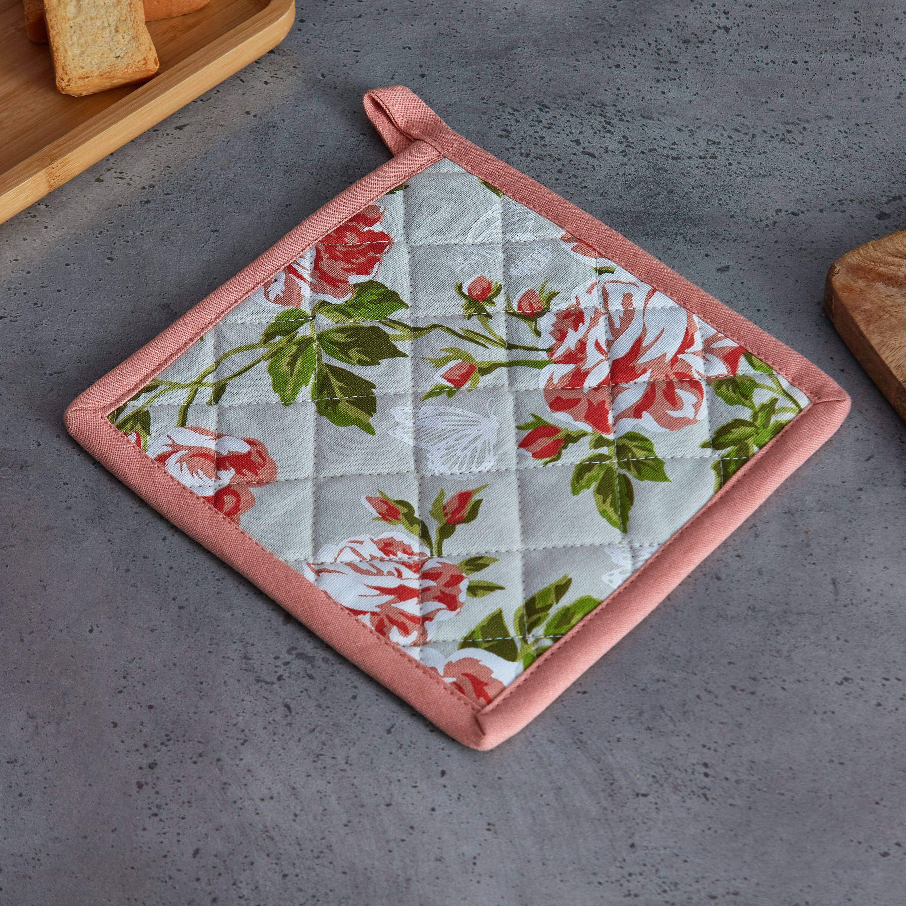 حامل وعاء بطبعات فلورار - 20x20 سم-hbxdecorandfurnishings-homefurnishings-tablelinens-image-1