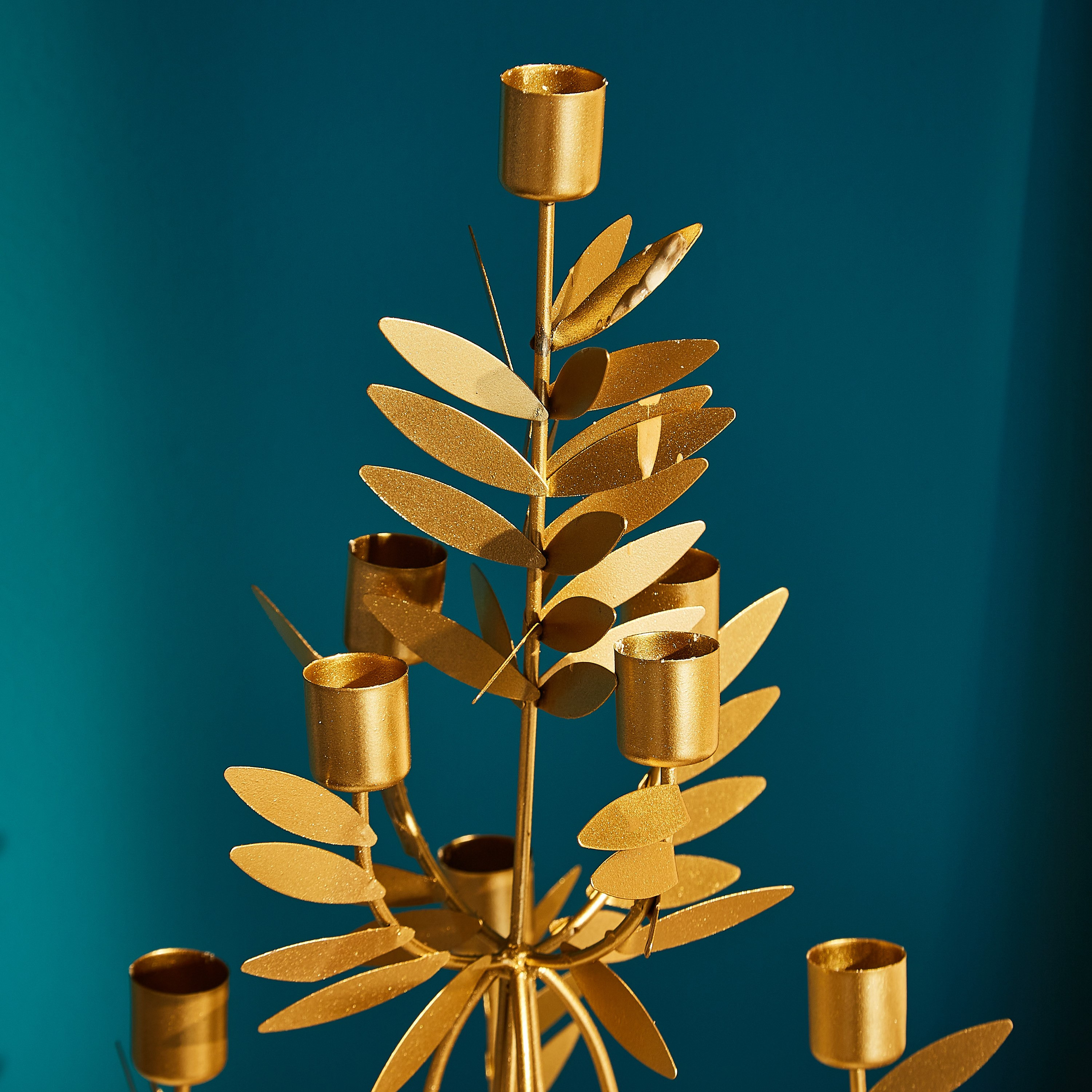 حامل شموع معدني 4 أوراق شجر من لاتين-hbxlivingroom-decorandaccessories-candleholders-image-3