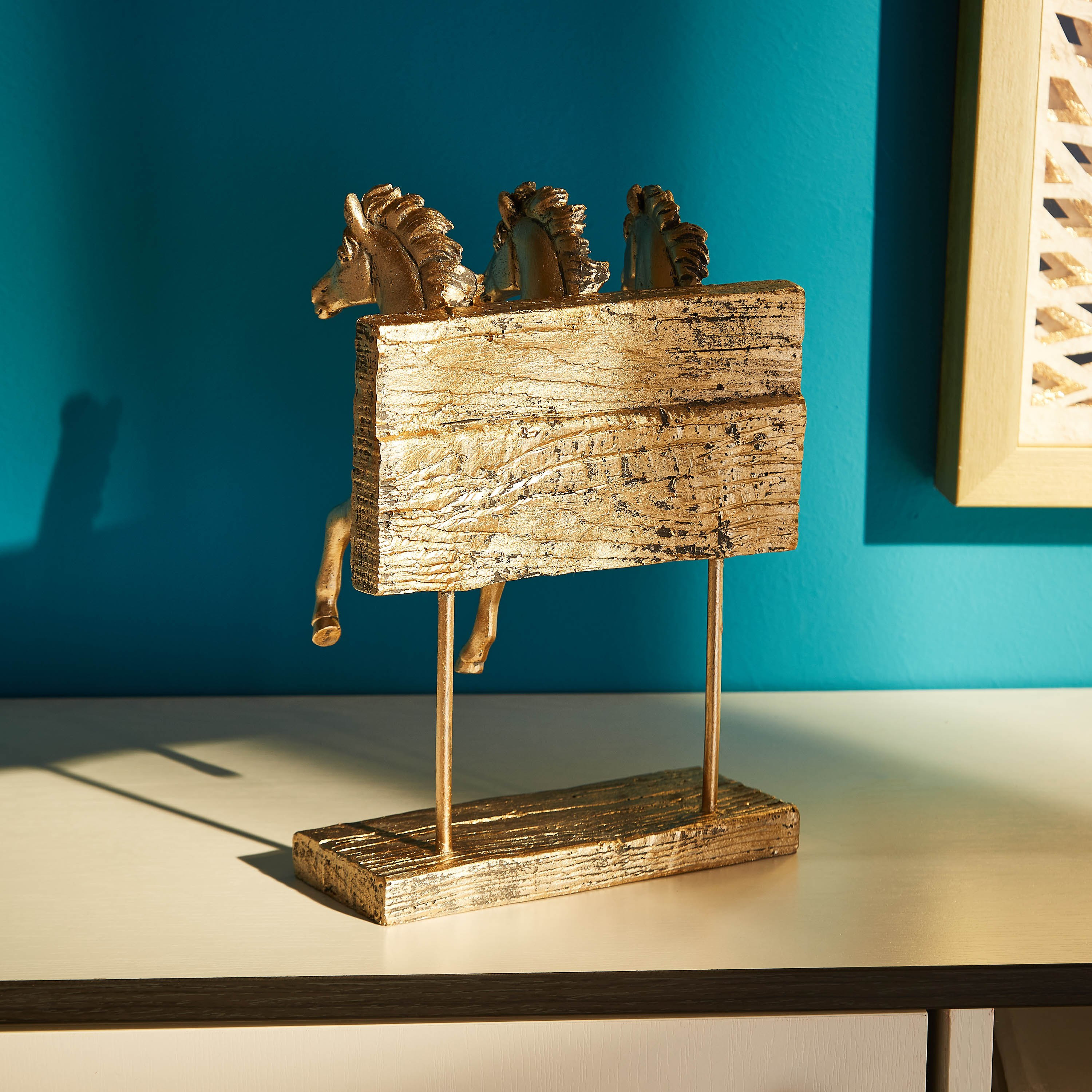 تمثال 3 أحصنة ثائرة بولي ريزين من لاتين-hbxhomeware-homedecor-figurinesandornaments-image-4