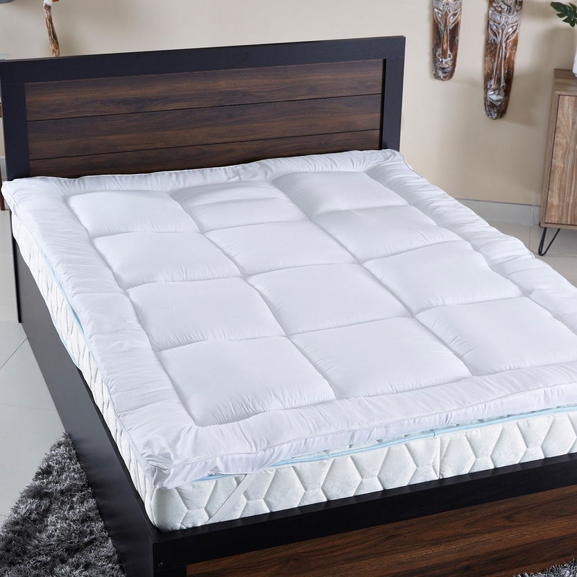 Hilton Queen Size Mattress Topper - 150x200 cm-Protectors and Toppers-image-0