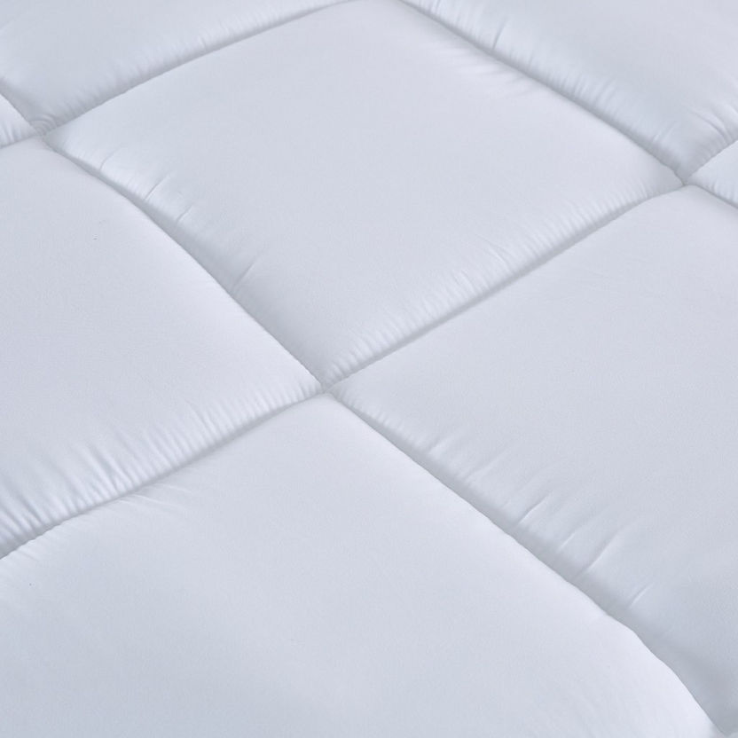 Hilton Queen Size Mattress Topper - 150x200 cm-Protectors and Toppers-image-2