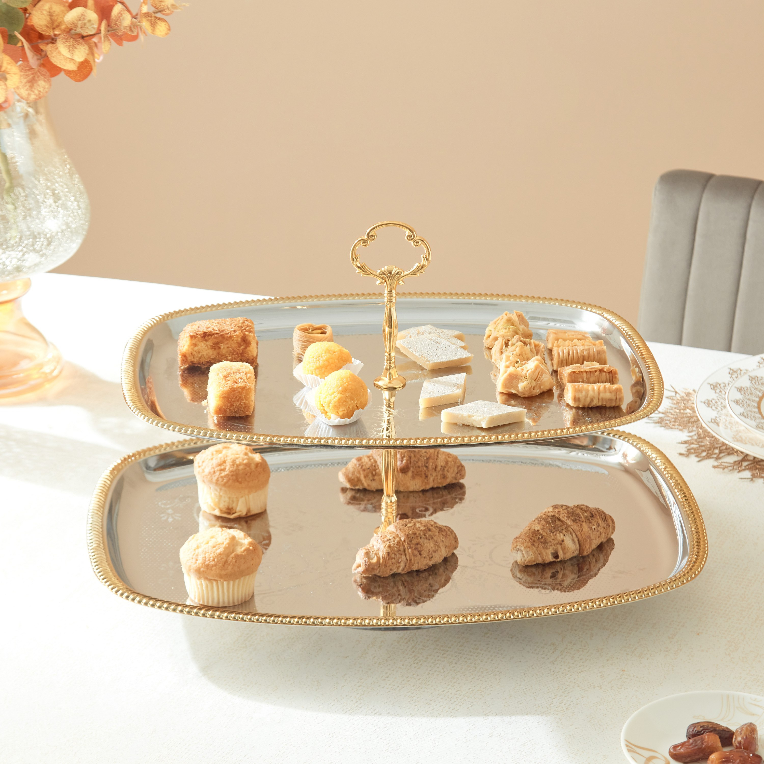 Festive 2-Tier Cake Platter-hbxdecorandfurnishings-tabletop-serveware-image-1