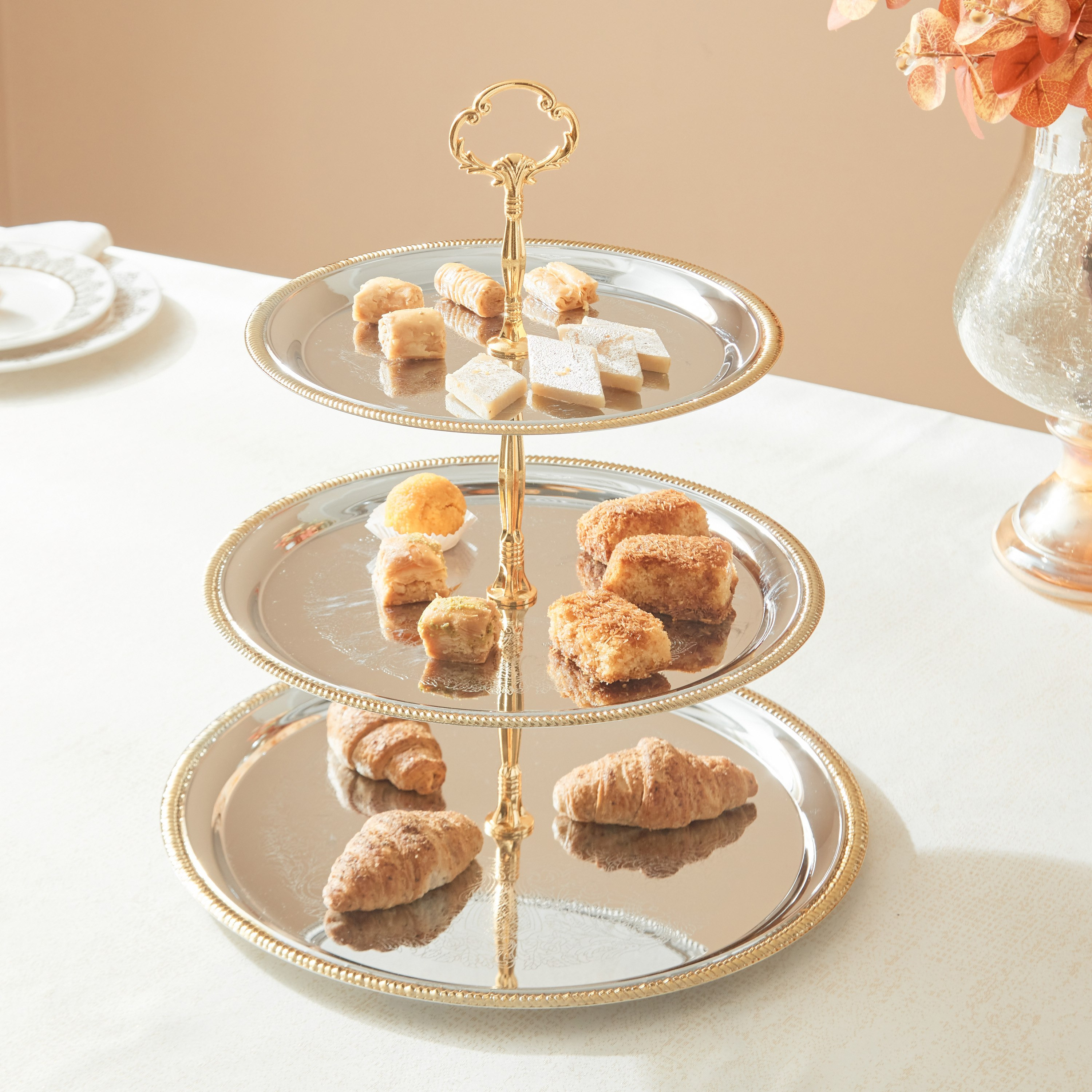 صحن كيك 3 طوابق من فيستيف-hbxdecorandfurnishings-tabletop-serveware-image-1