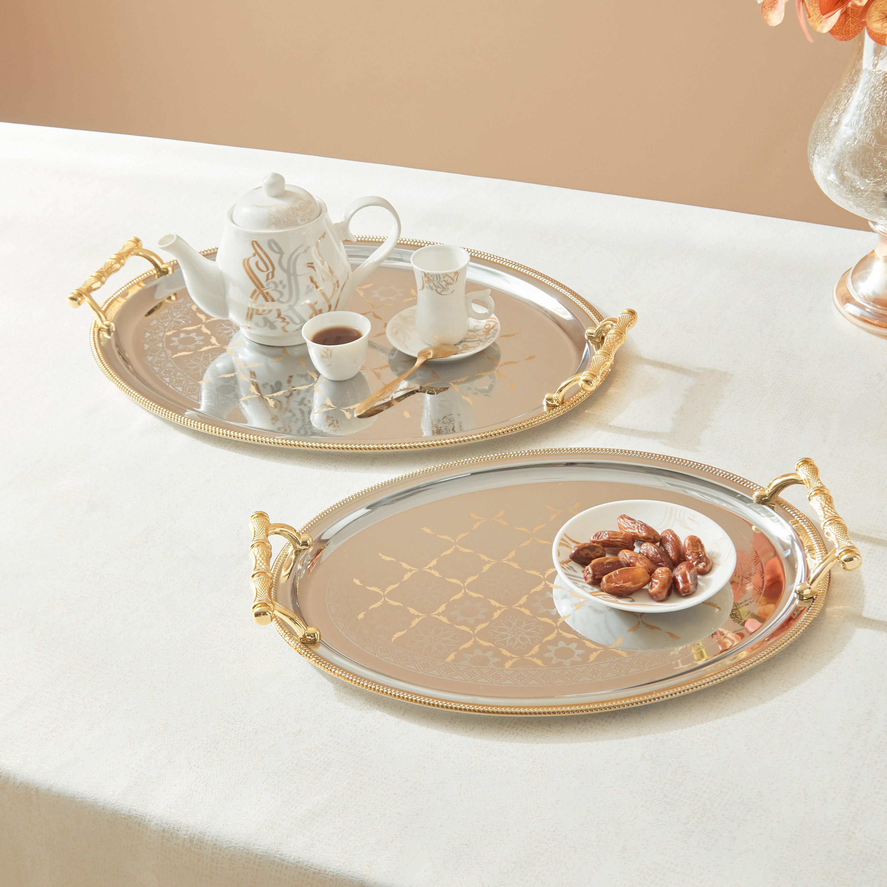 طقم صينية تقديم بيضاوية قطعيتن من فيستيف-hbxhomeware-hbxkitchen-image-1