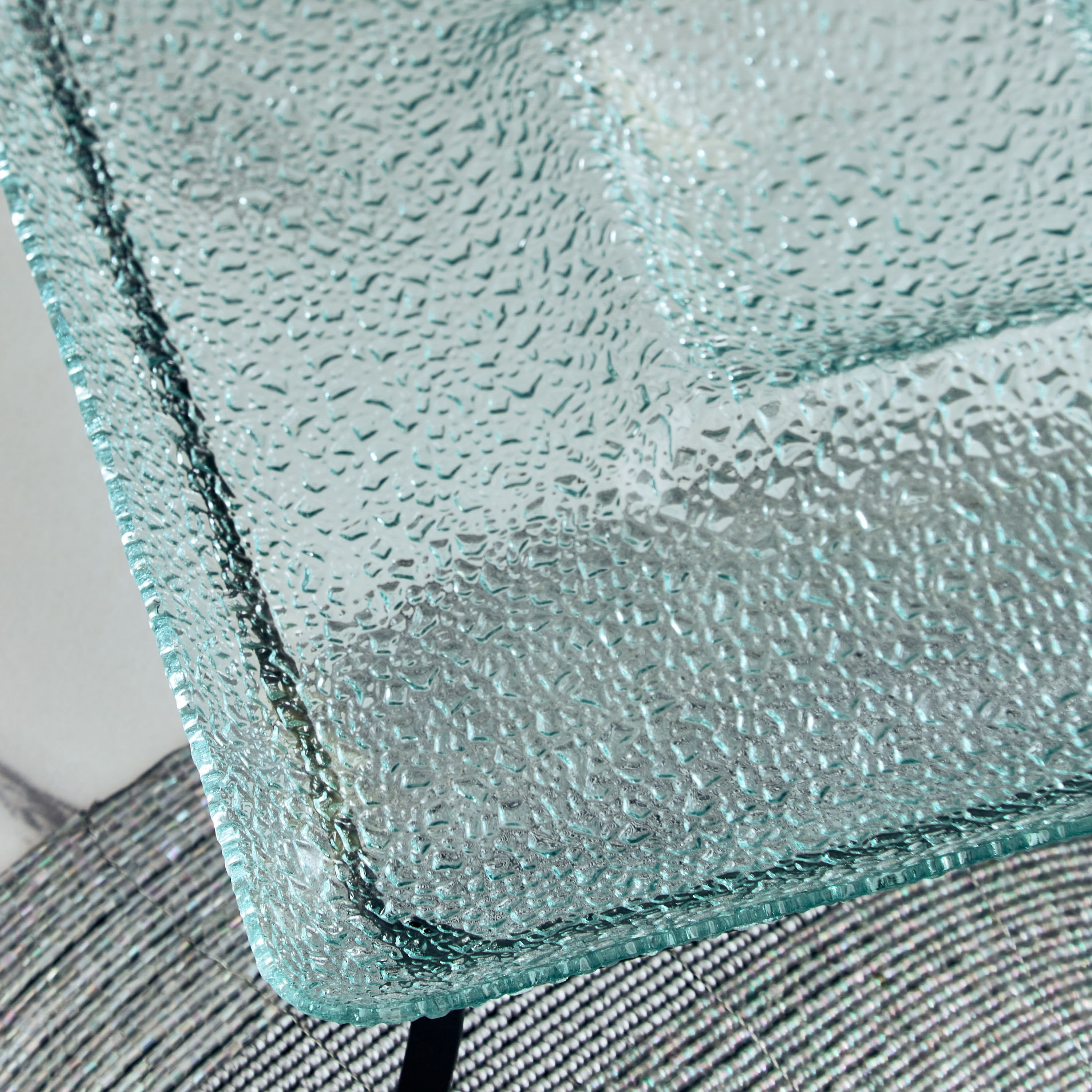 طقم تقديم للتّغميس زجاجي من فيستيف - 26x26x2 سم-hbxdecorandfurnishings-tabletop-serveware-image-2