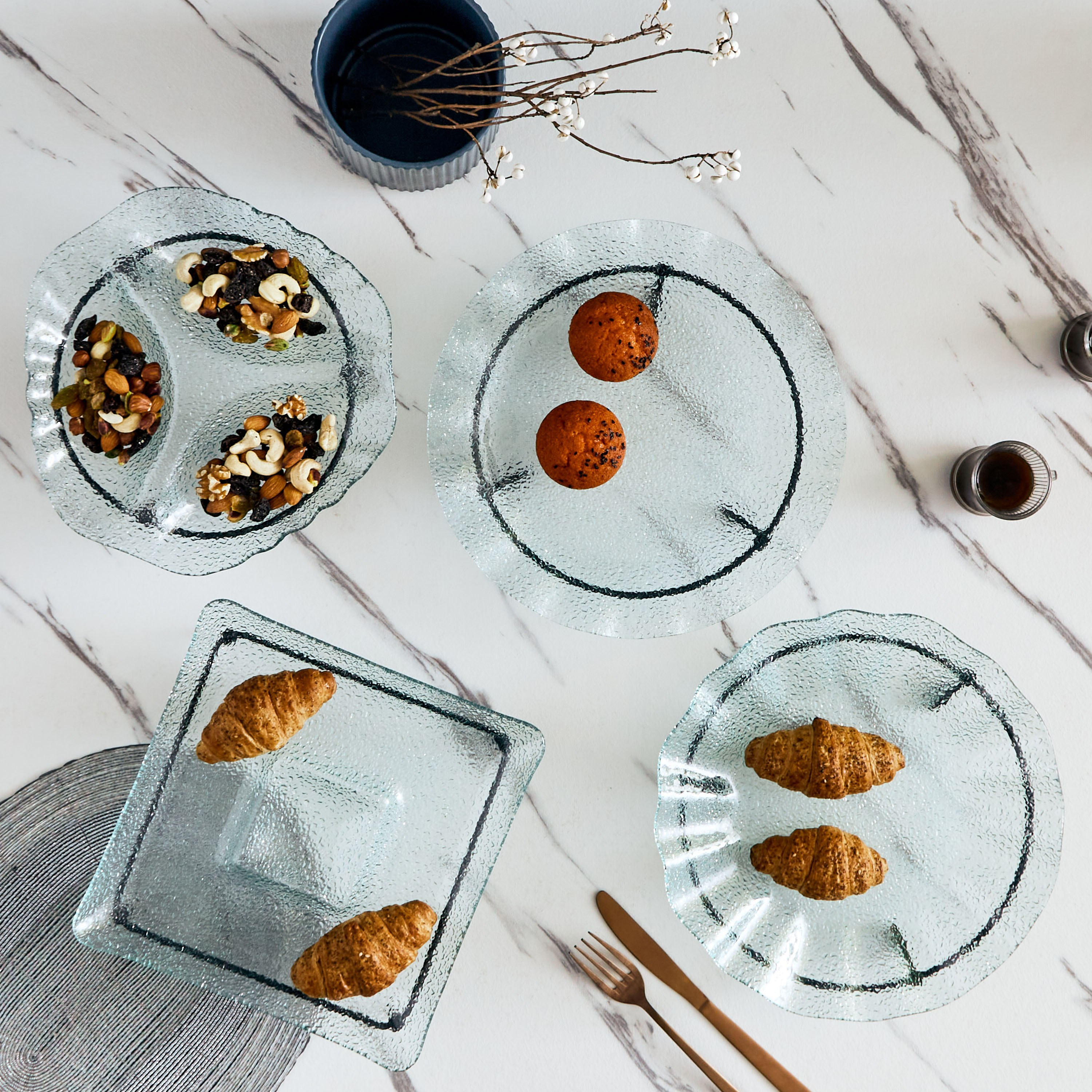 طقم تقديم للتّغميس زجاجي من فيستيف - 26x26x2 سم-hbxdecorandfurnishings-tabletop-serveware-image-5