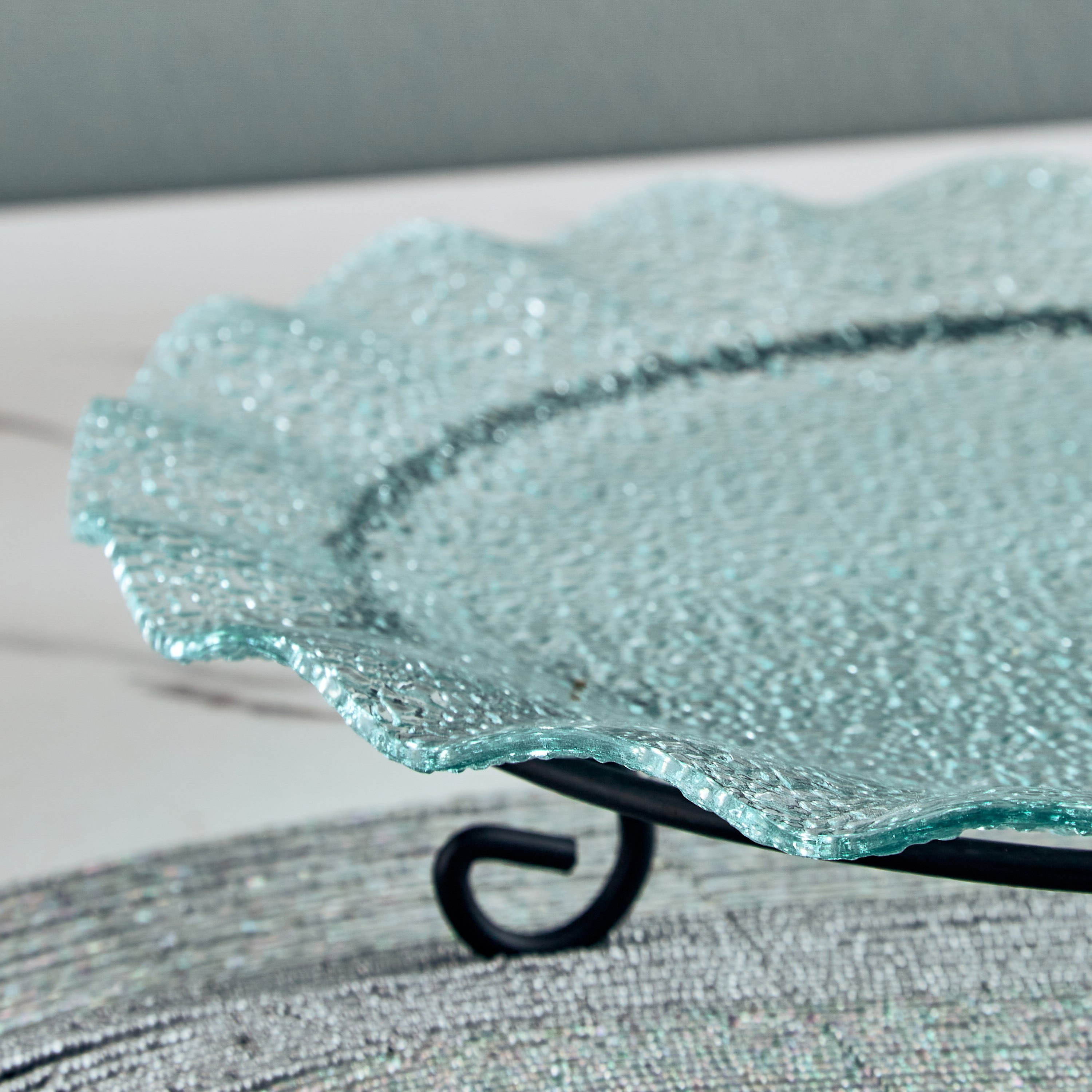 صينية تقديم من فيستيف - 30x30x2 سم-hbxdecorandfurnishings-tabletop-serveware-image-3