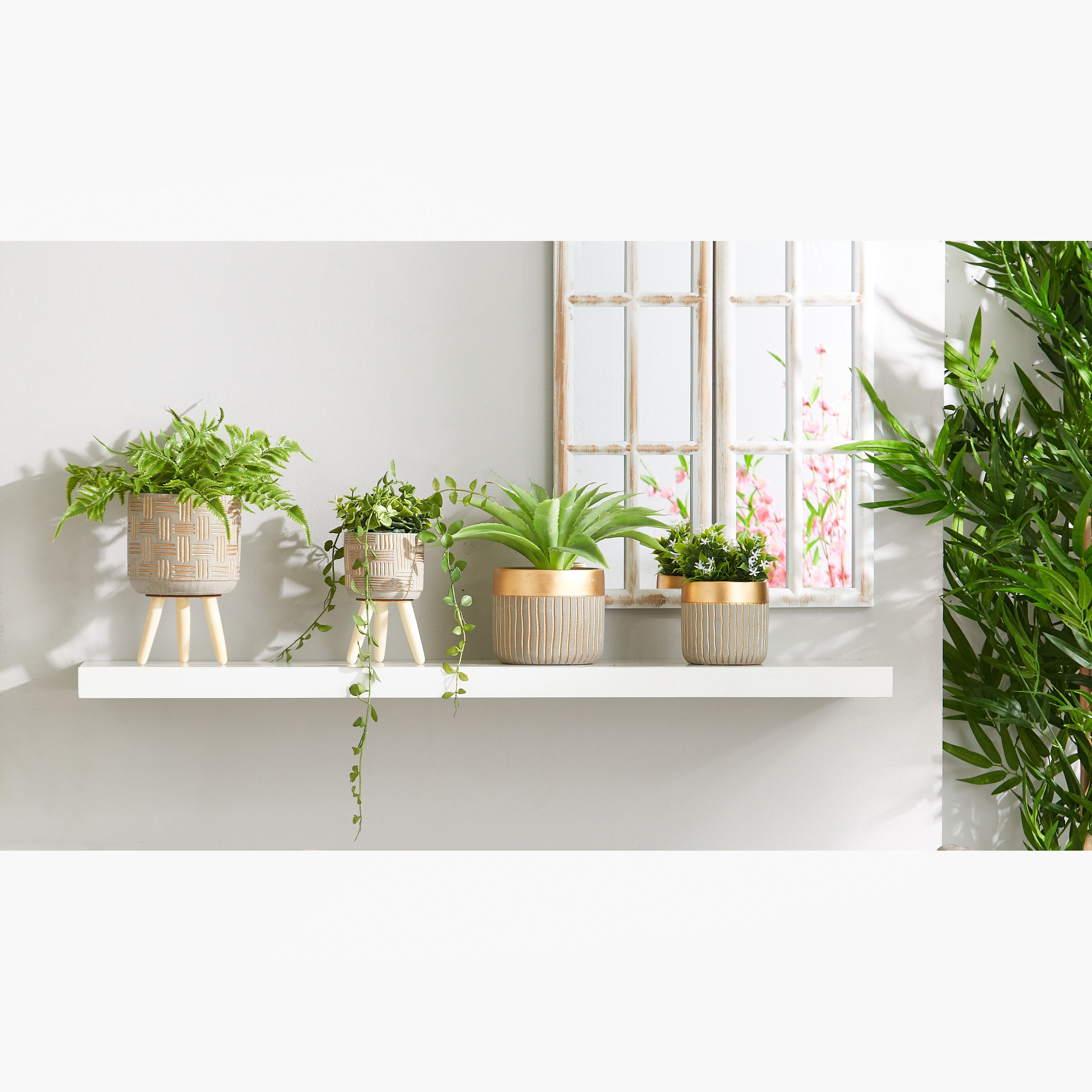 إصيص حديقة إسمنت بقوائم خشبيّة من سيجو-hbxdecorandfurnishings-homeaccessories-artificialflowersandplants-image-5
