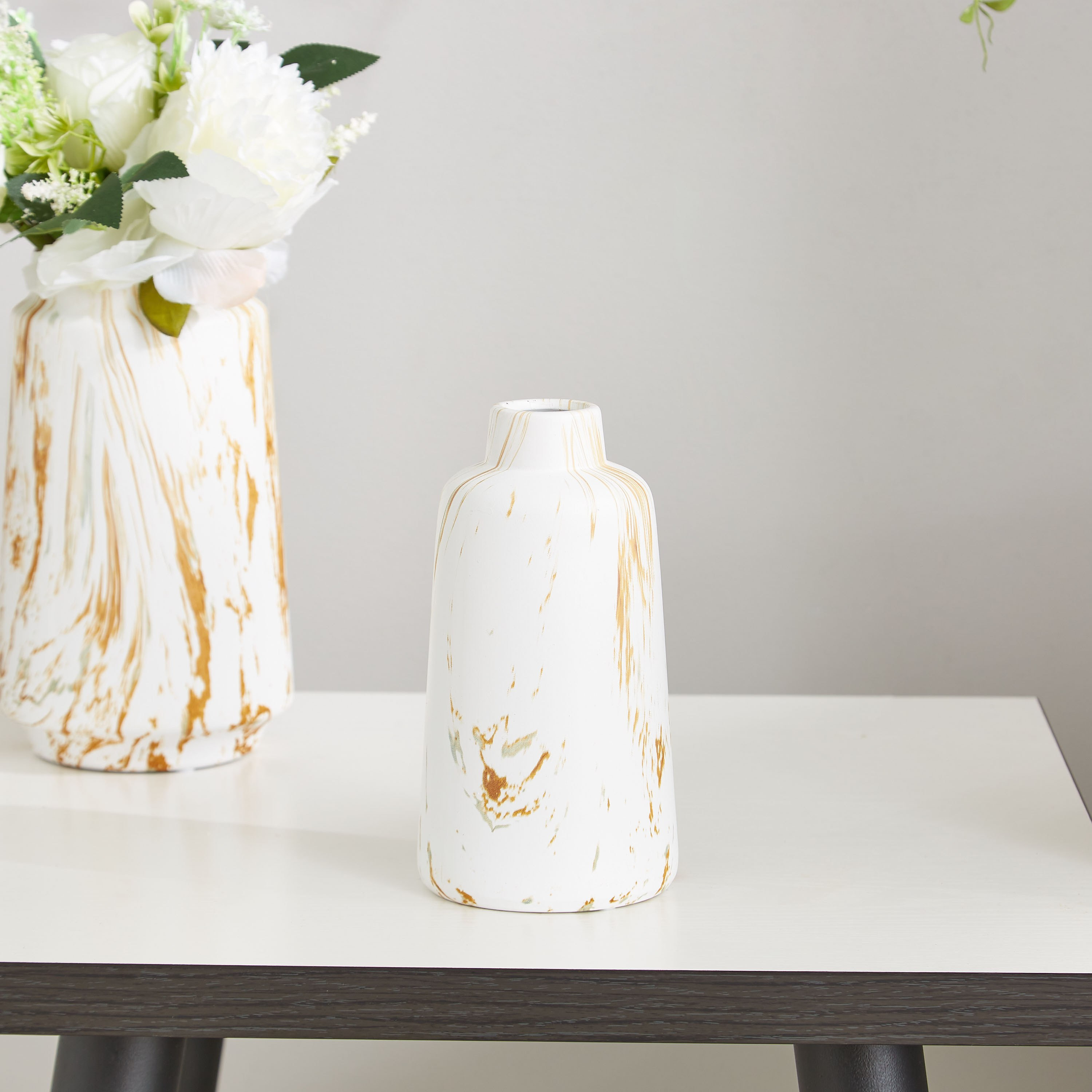 Elite Dolomite Garden Pot-hbxdecorandfurnishings-homeaccessories-artificialflowersandplants-image-2