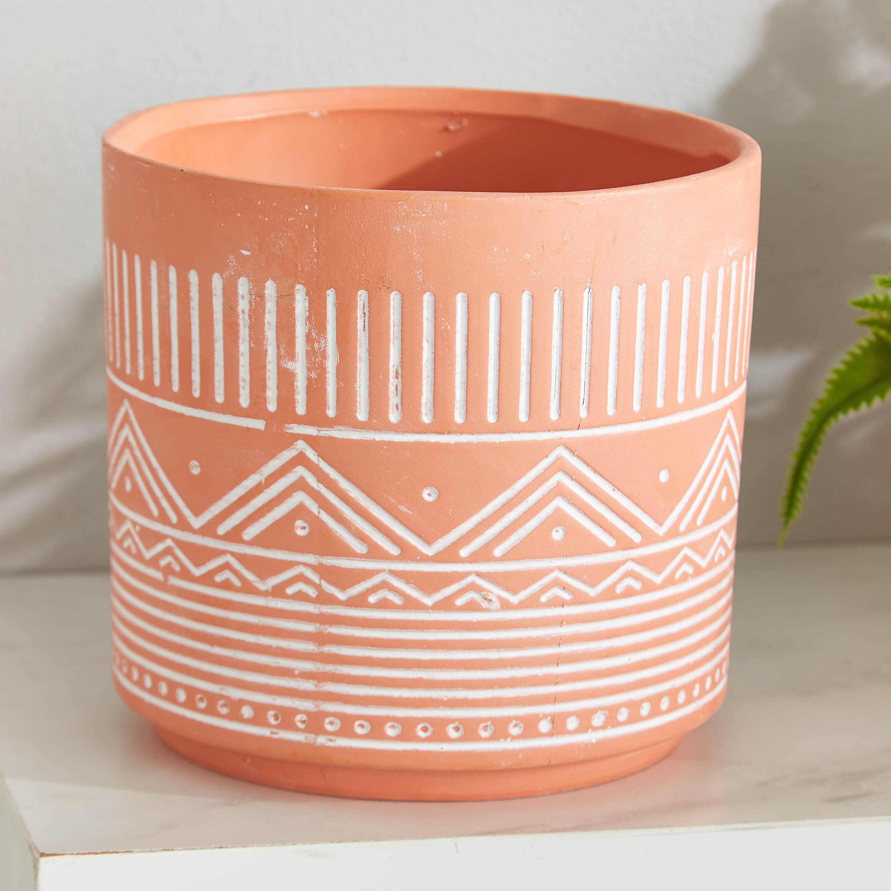 Maison Dolomite Diamond Design Garden Pot-hbxdecorandfurnishings-homeaccessories-artificialflowersandplants-image-3