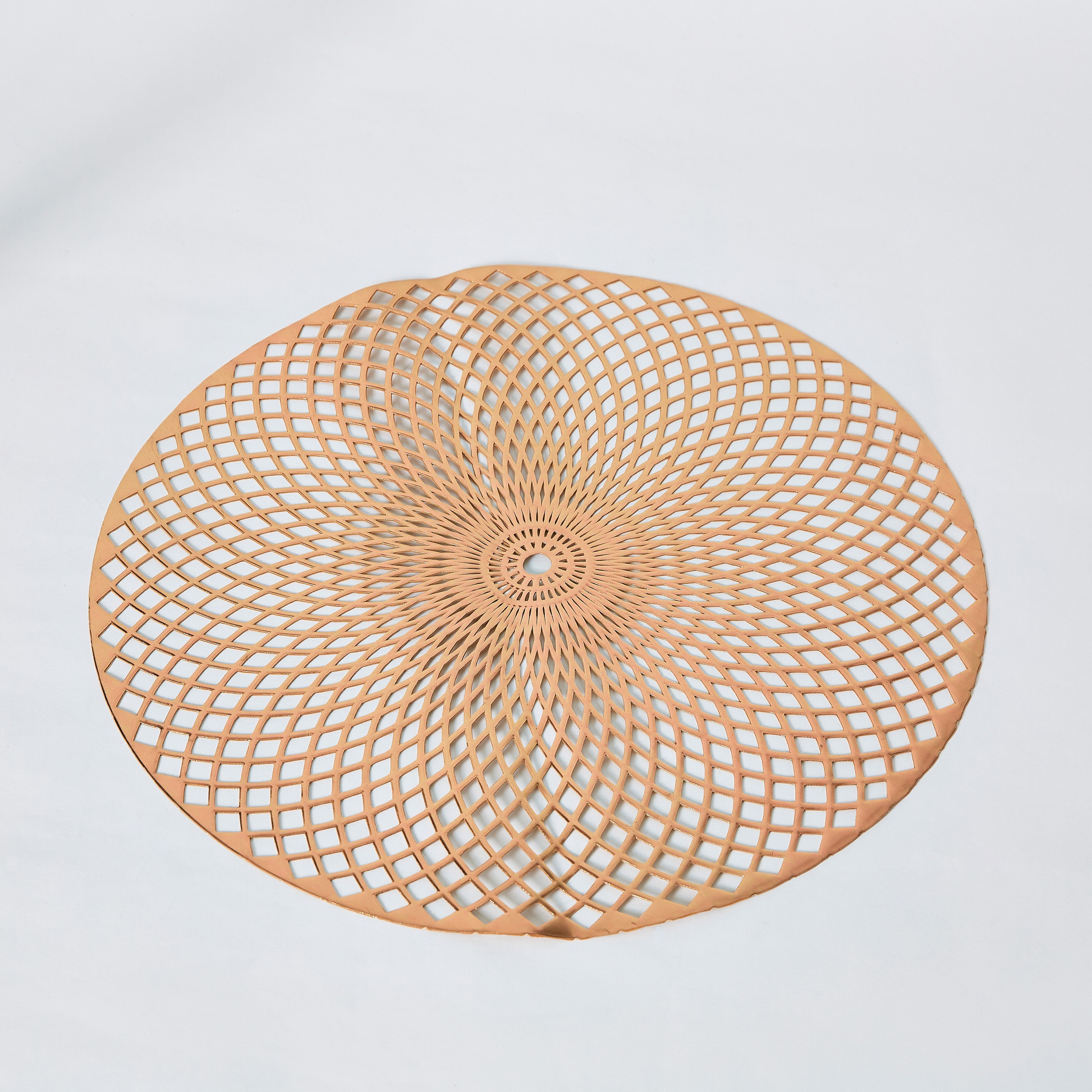 لبادة صحون بي في سي مستديرة من إلياس - 38 سم-hbxdecorandfurnishings-homefurnishings-tablelinens-image-4