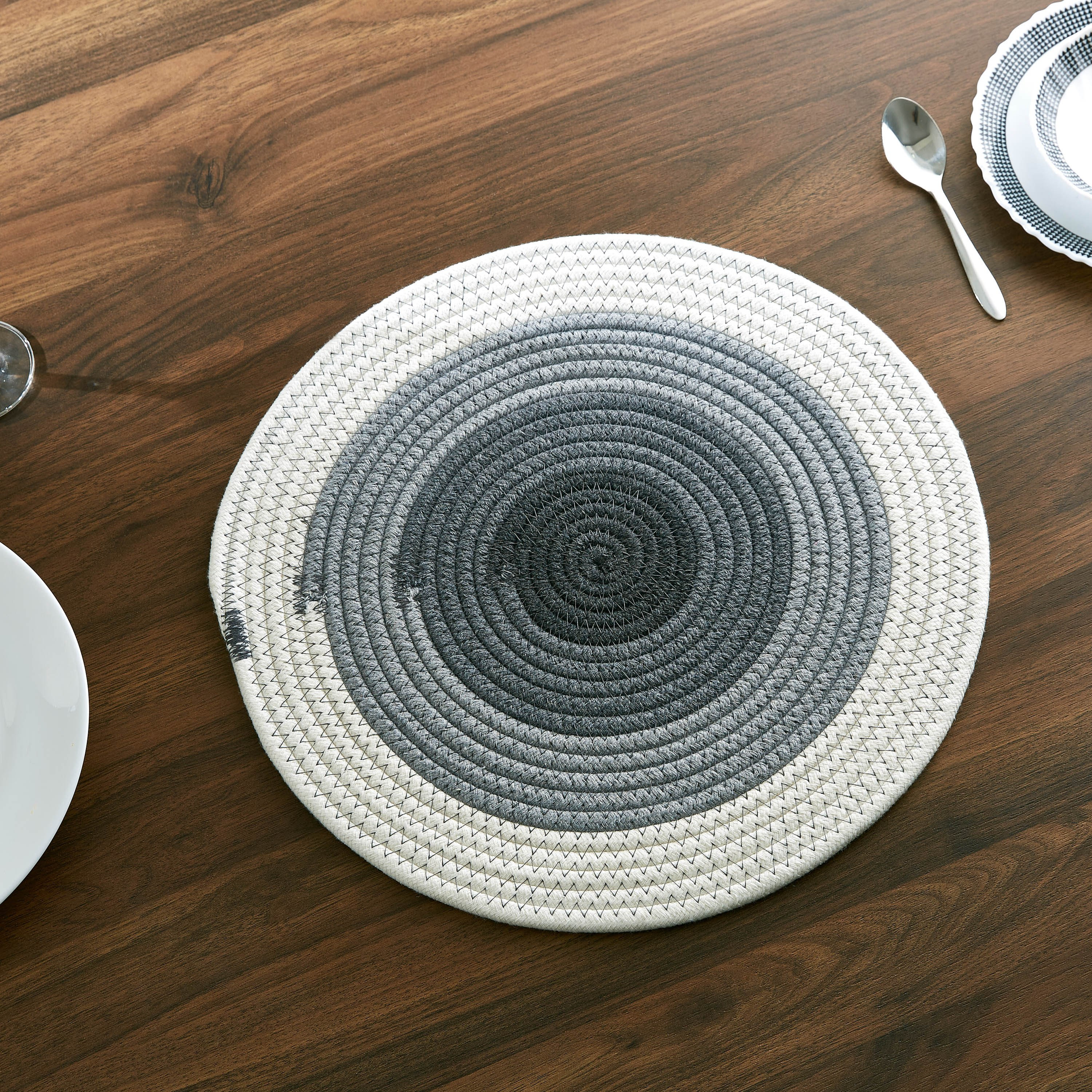 Aurora Cotton Placemat - 38 cm-hbxdecorandfurnishings-homefurnishings-tablelinens-image-1
