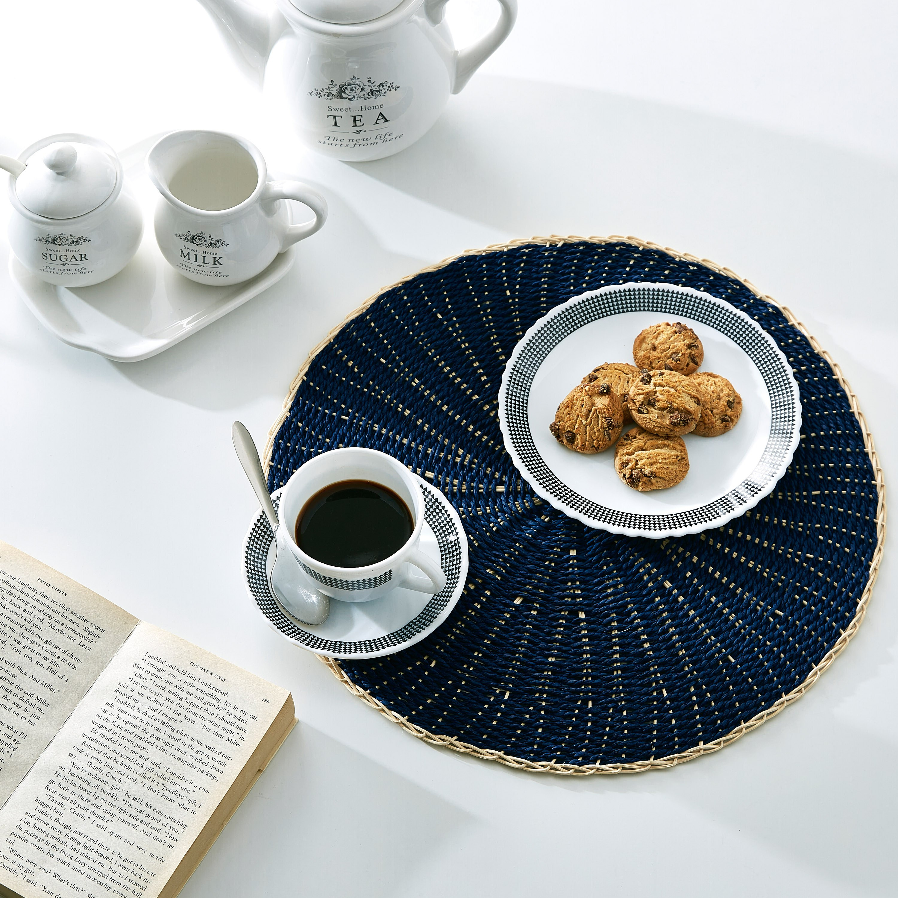 لبادة صحون ورقية من روزا- 38 سم-hbxdecorandfurnishings-homefurnishings-tablelinens-image-3