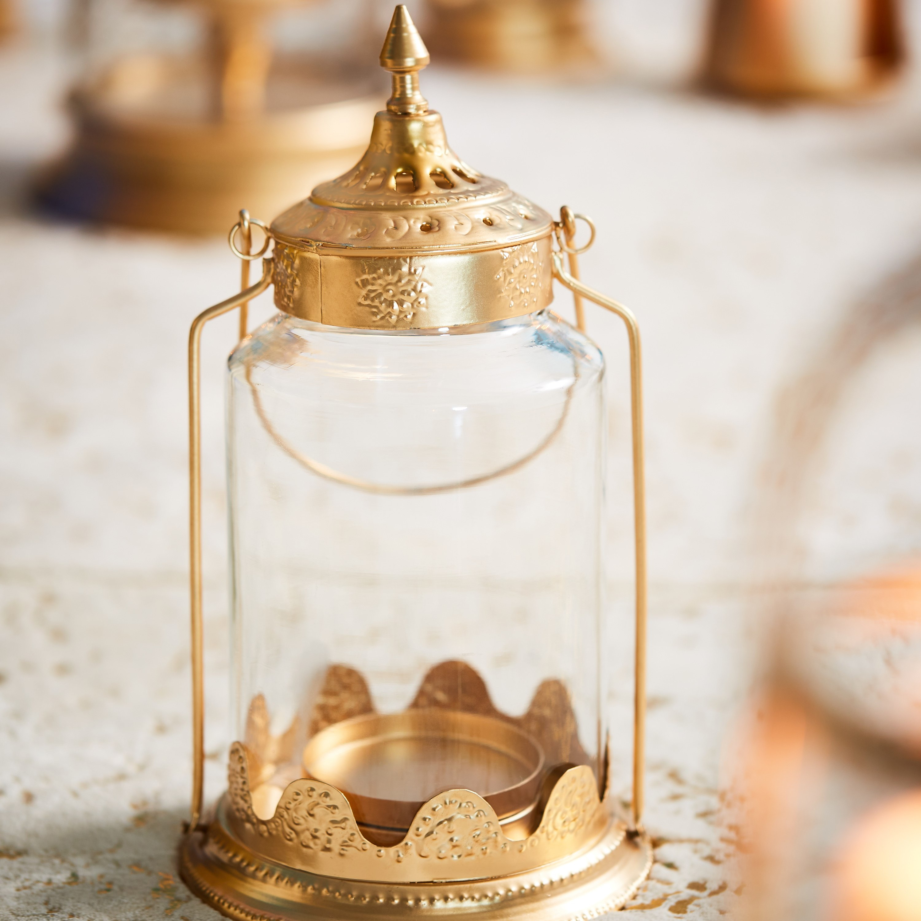 حامل شموع بغطاء زجاجي من ألور-hbxlivingroom-decorandaccessories-candleholders-image-3