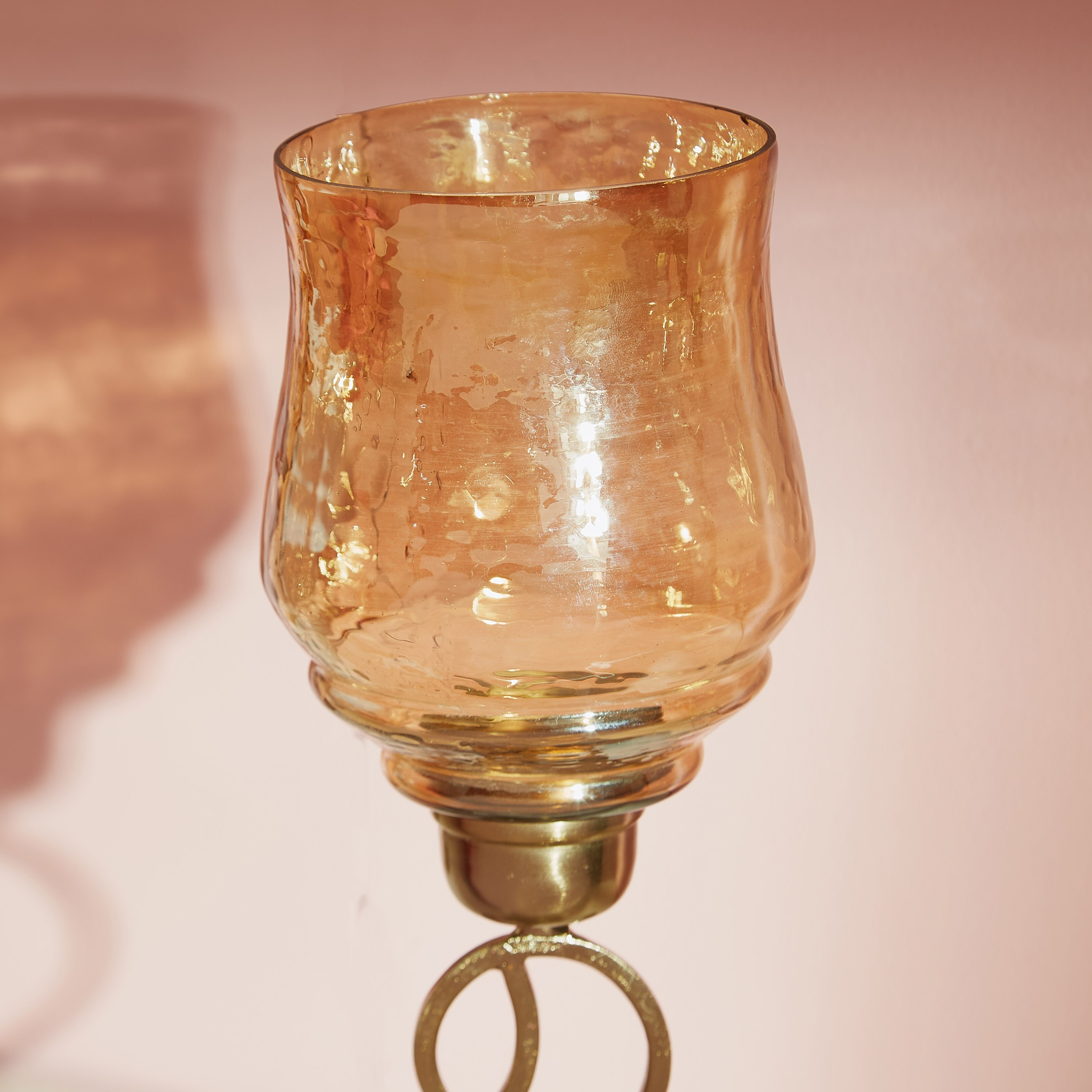 حامل شموع قوس معدني بفانوس من أهانا-hbxlivingroom-decorandaccessories-candleholders-image-3