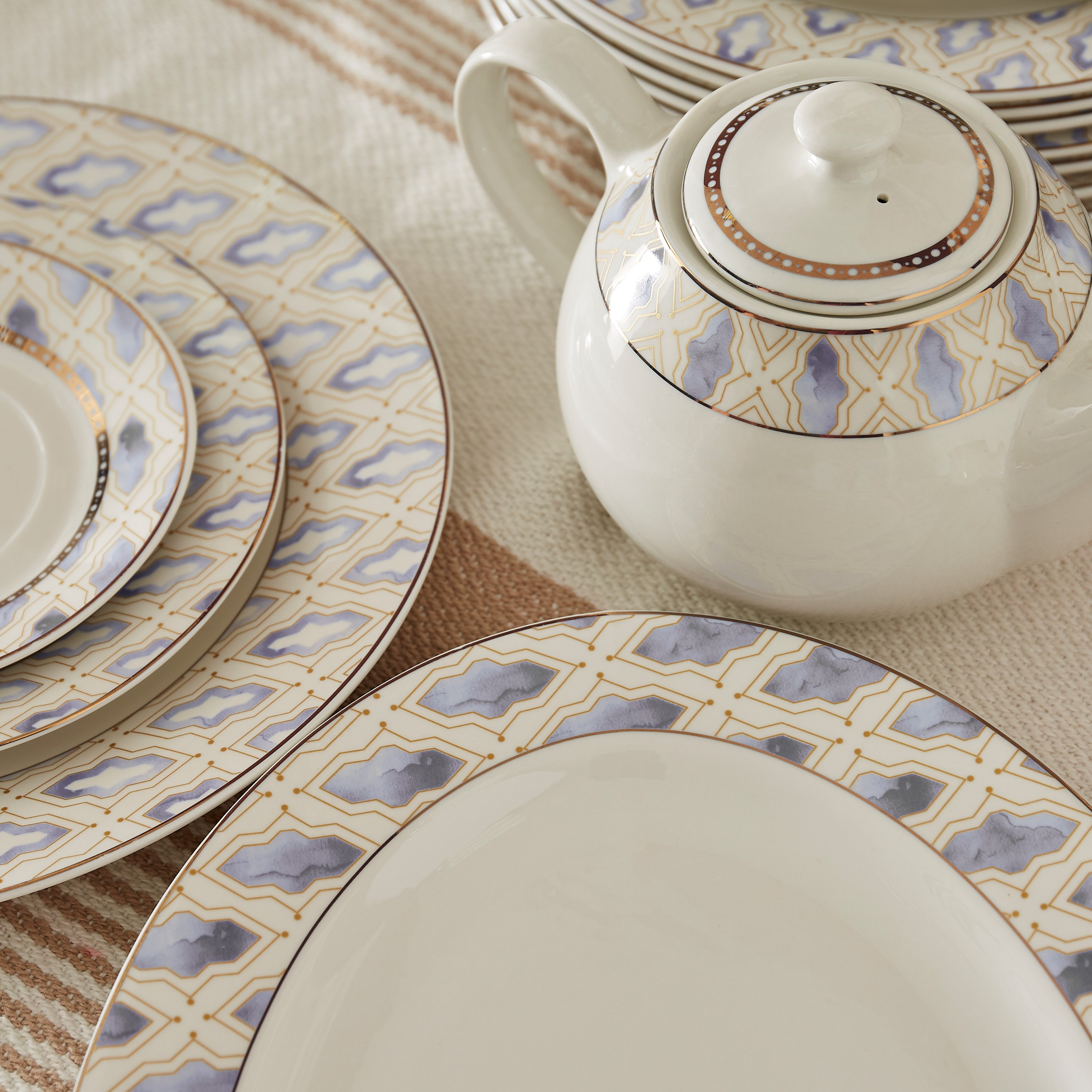 طقم عشاء 49 قطعة من أورنيت-hbxhomeware-hbxkitchen-image-2