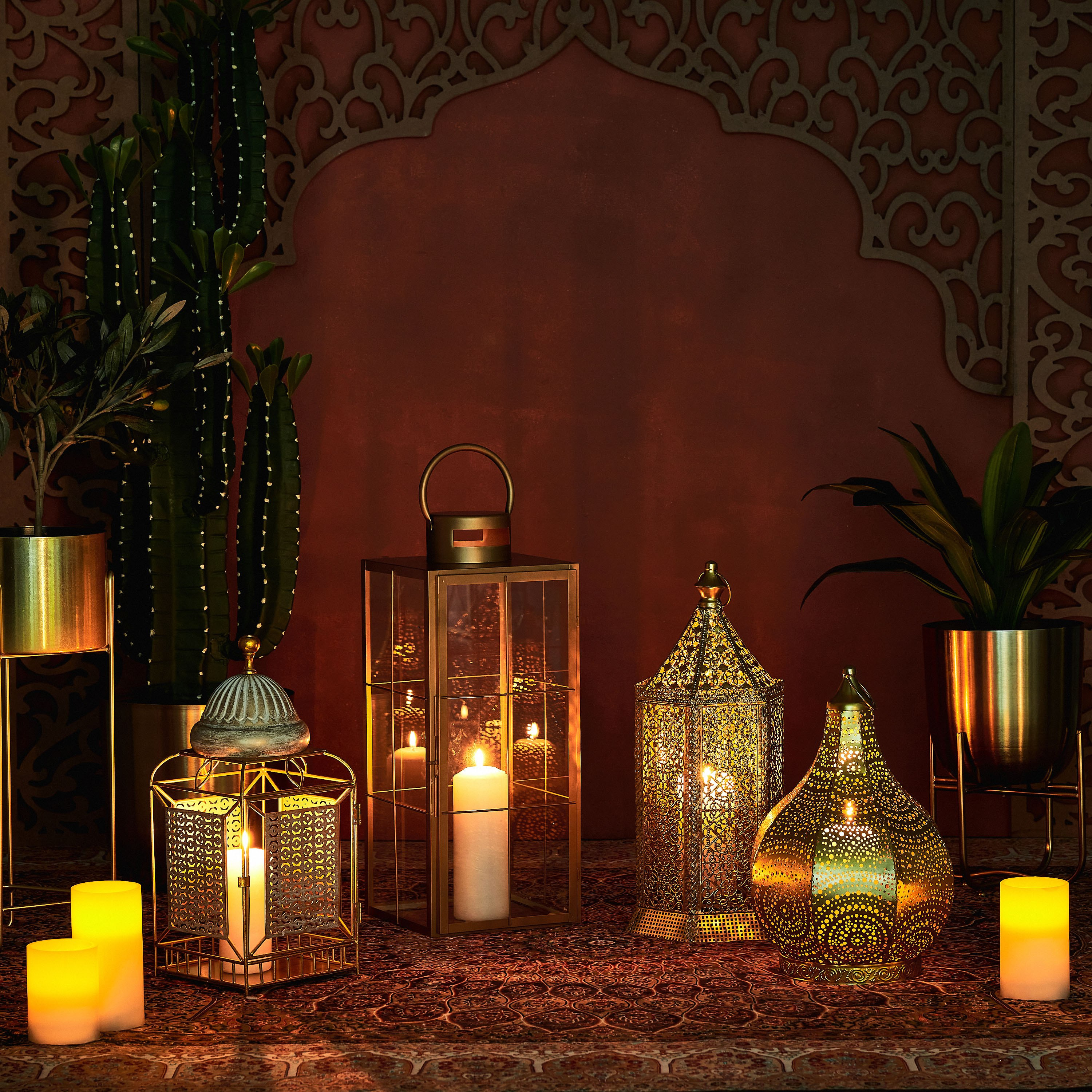 Mehr Metal Block Lantern - 17x17x39 cm-hbxdecorandfurnishings-homeaccessories-lanterns-image-8