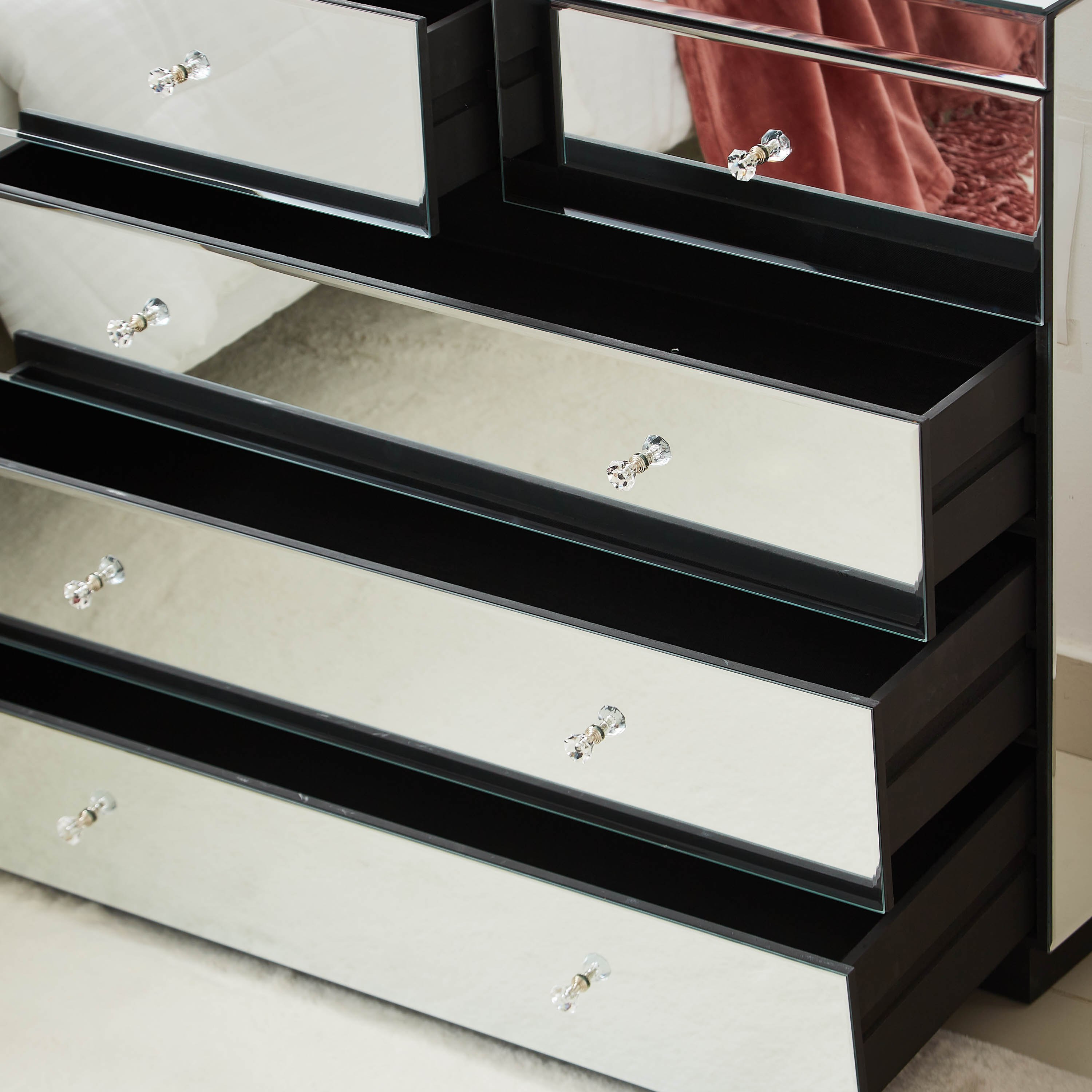 وحدة تخزين 5 أدراج بسطح مرآة - تايلور إيفا من موڤو-hbxfurniture-dressersandchests-chestofdrawers-image-4