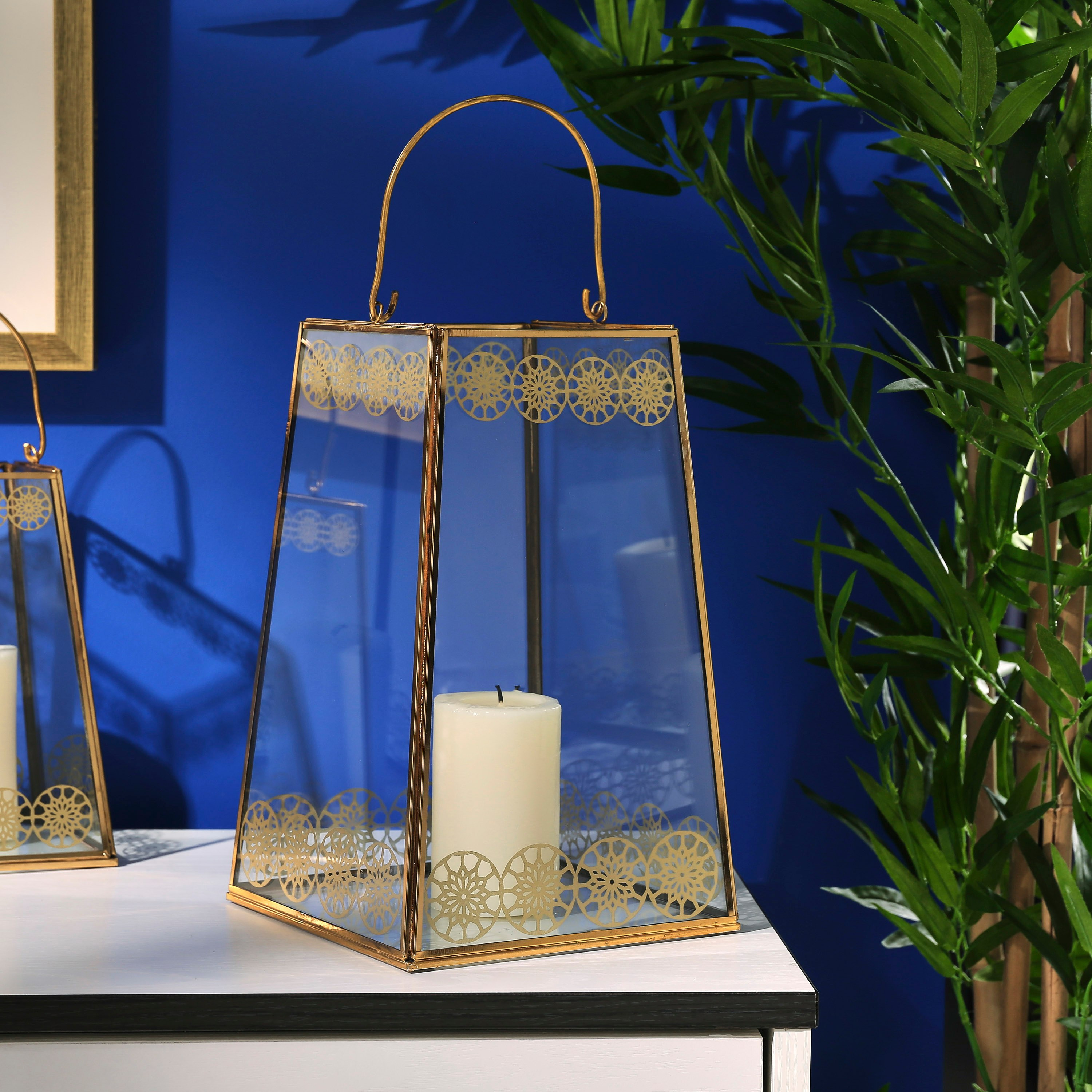 Mashrabiya Inaya Metal Candleholder-hbxlivingroom-decorandaccessories-candleholders-image-1