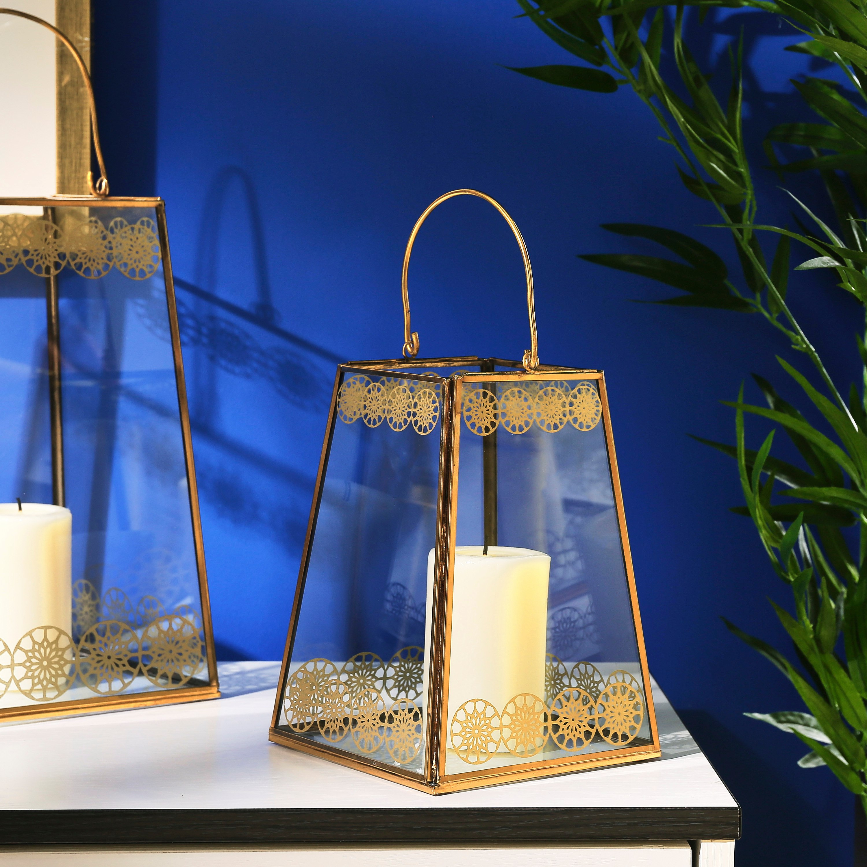 حامل شموع معدني عناية من مشربية-hbxlivingroom-decorandaccessories-candleholders-image-1