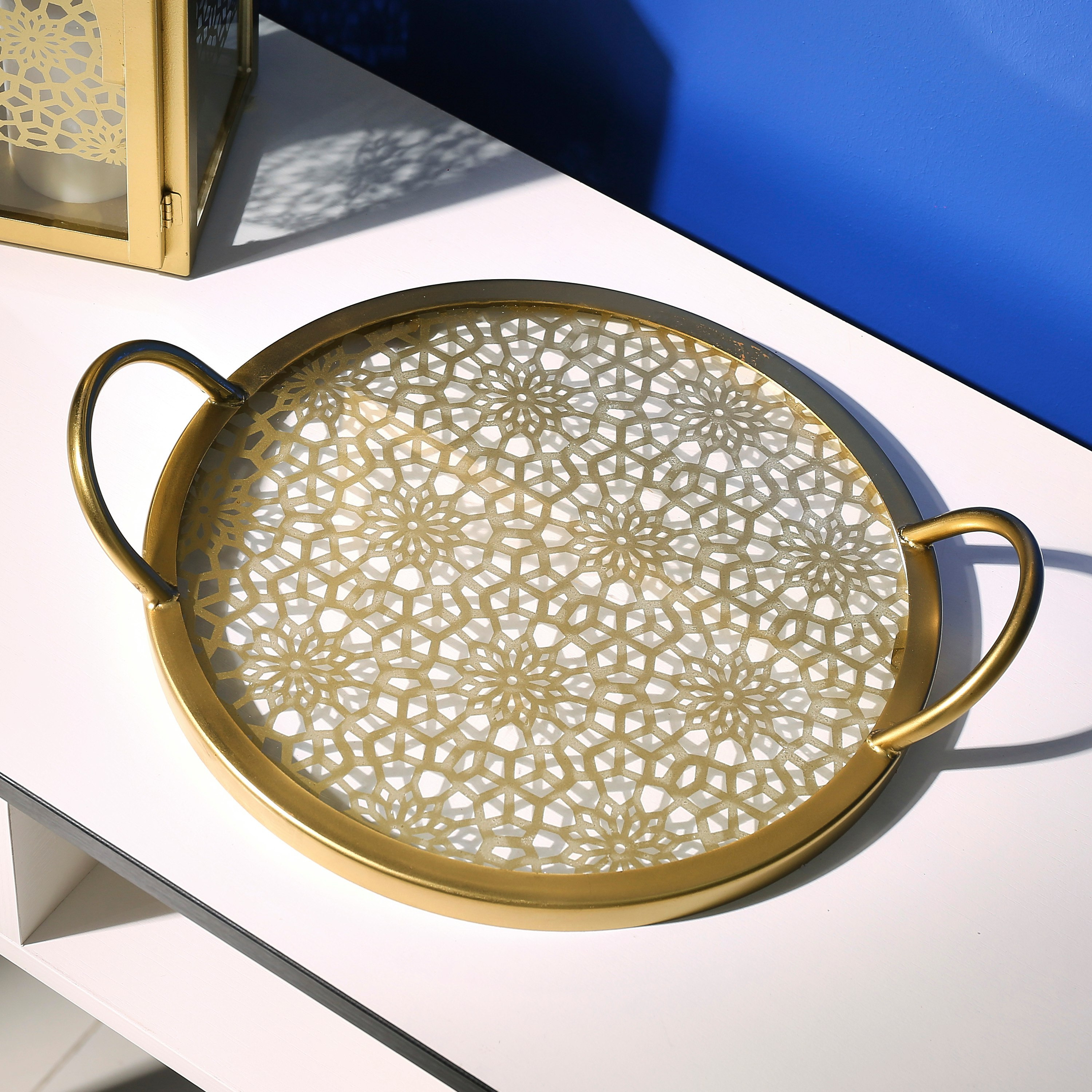 Mashrabiya Inaya Metal Round Tray-hbxhomeware-hbxdecorandfurnishings-image-1