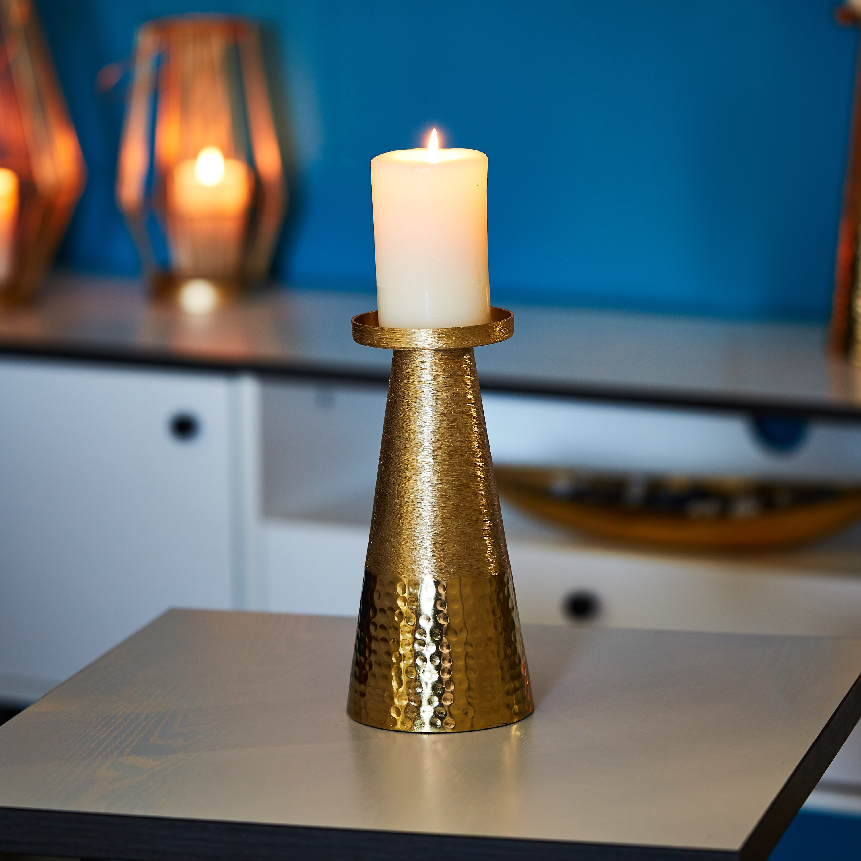 حامل شموع عمود معدني مطلي بالمينا من إنايا - 23 سم-hbxlivingroom-decorandaccessories-candleholders-image-2