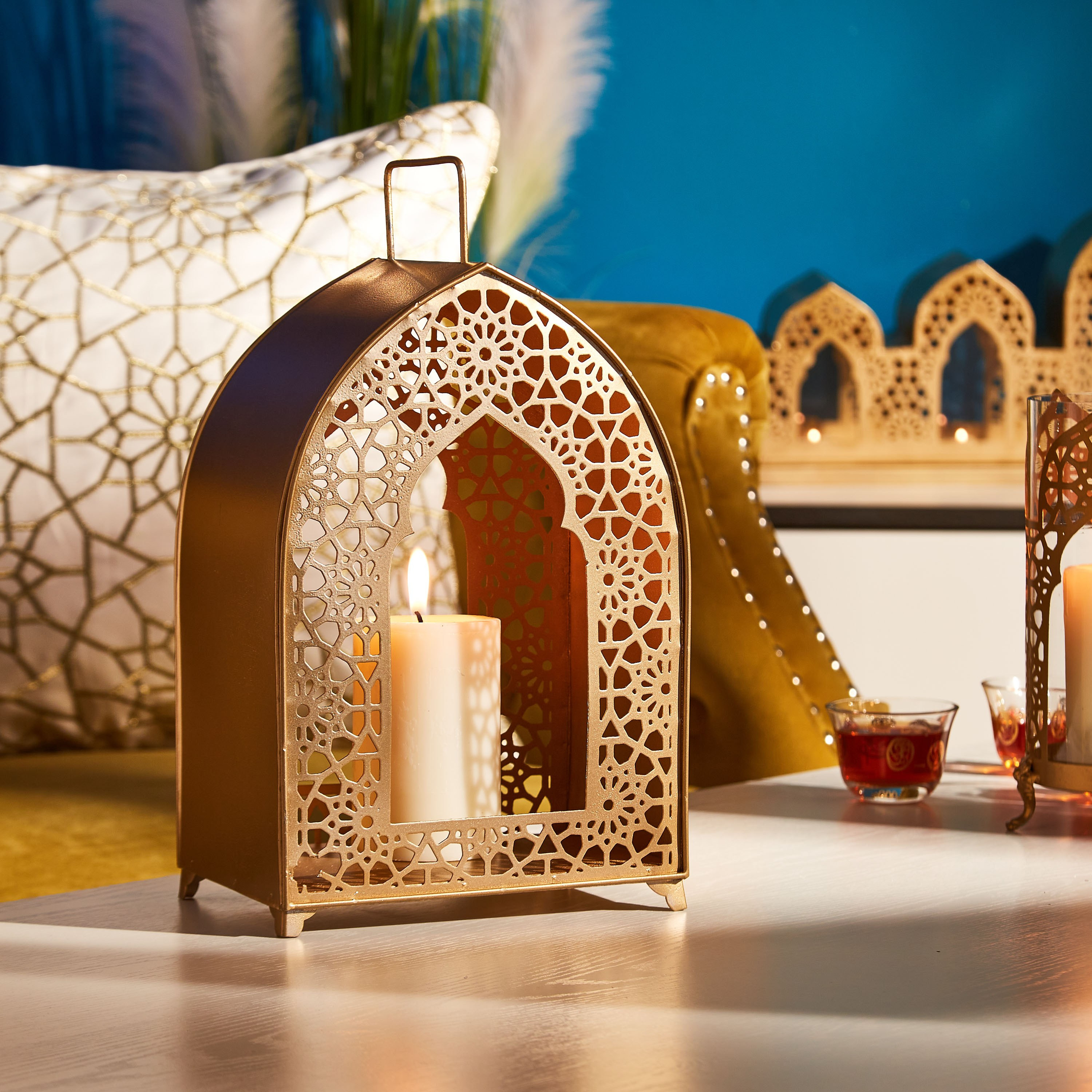 فانوس جاروخا معدني مشربية من كاي-hbxdecorandfurnishings-homeaccessories-lanterns-image-1