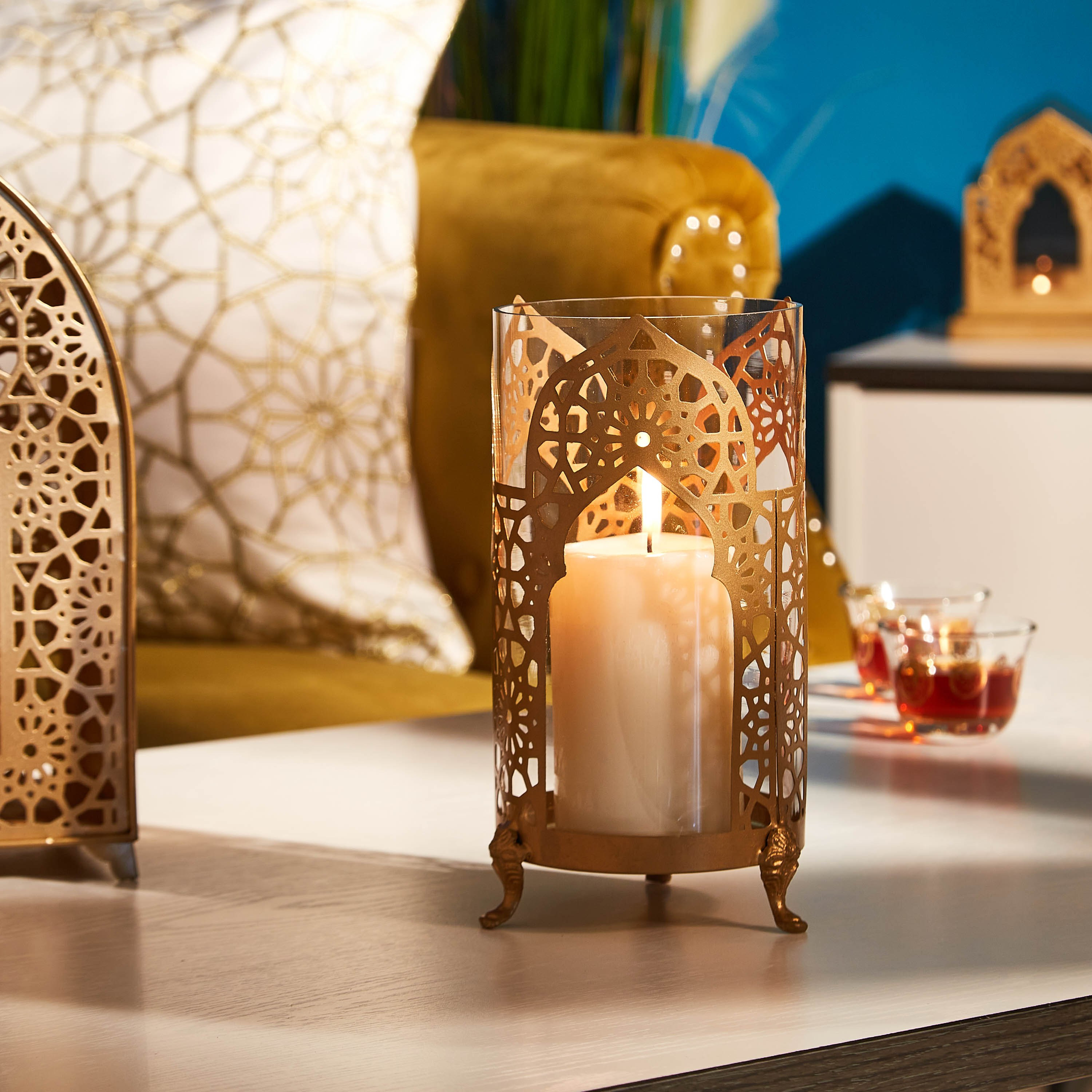 حامل شموع هوريكان معدني بثلاثة جوانب من مشربية كاي-hbxlivingroom-decorandaccessories-candleholders-image-1