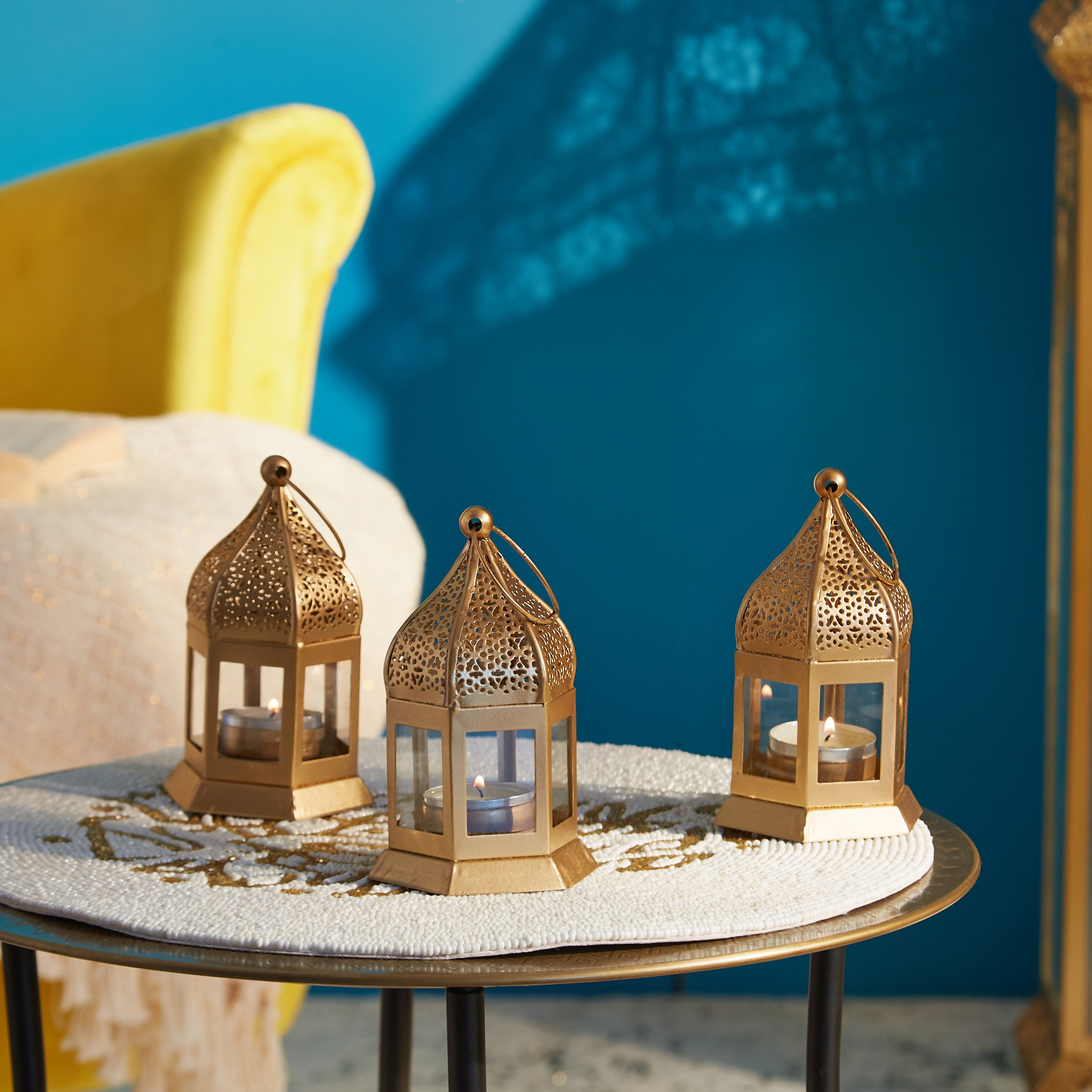 فانوس جالي معدن من كاي - طقم من 3 قطع-hbxdecorandfurnishings-homeaccessories-lanterns-image-2