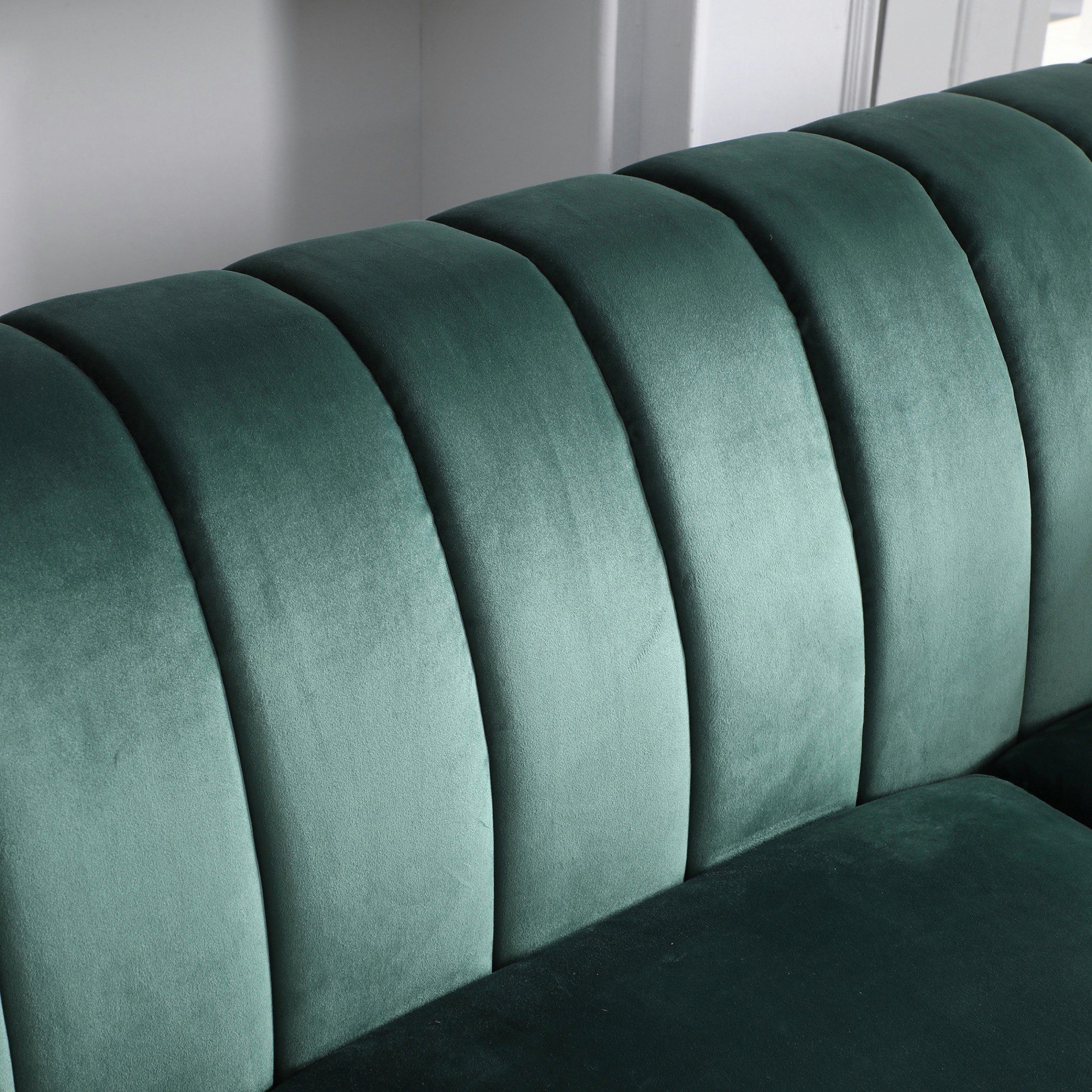 كنبة مخمليّة 3 مقاعد من آندس-hbxlivingroom-sofasandarmchairs-sofas-image-5