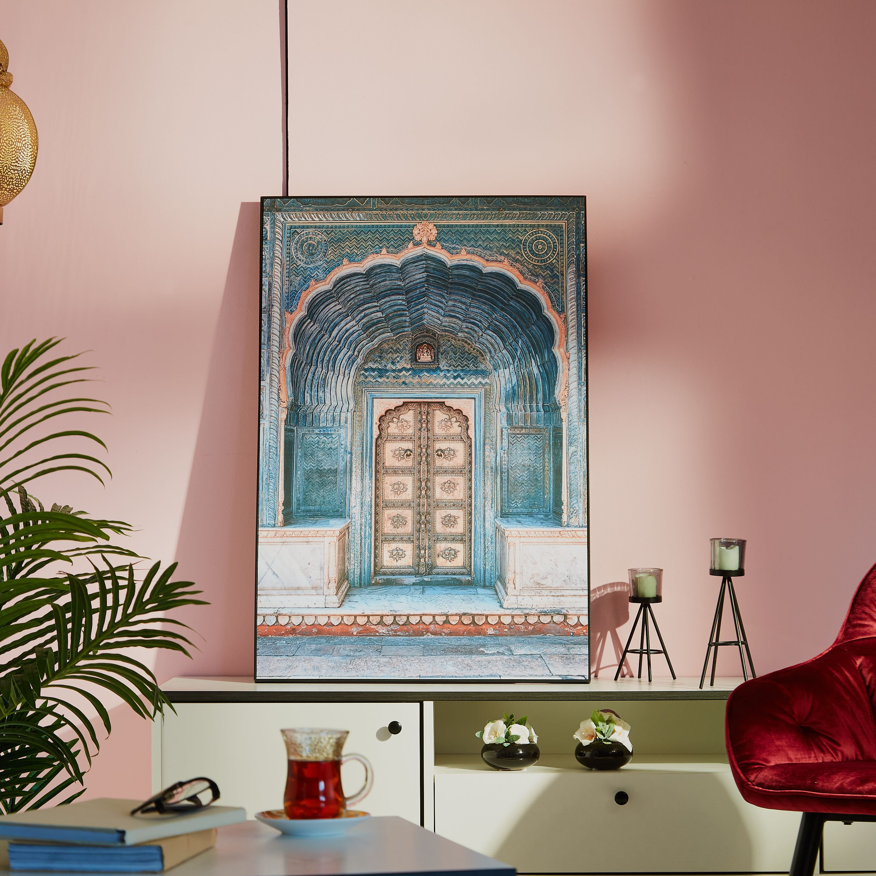 لوحة مؤطّرة كانفاس لامعة بتصميم باب قصر من رابية-hbxhomeware-hbxdecorandfurnishings-image-4