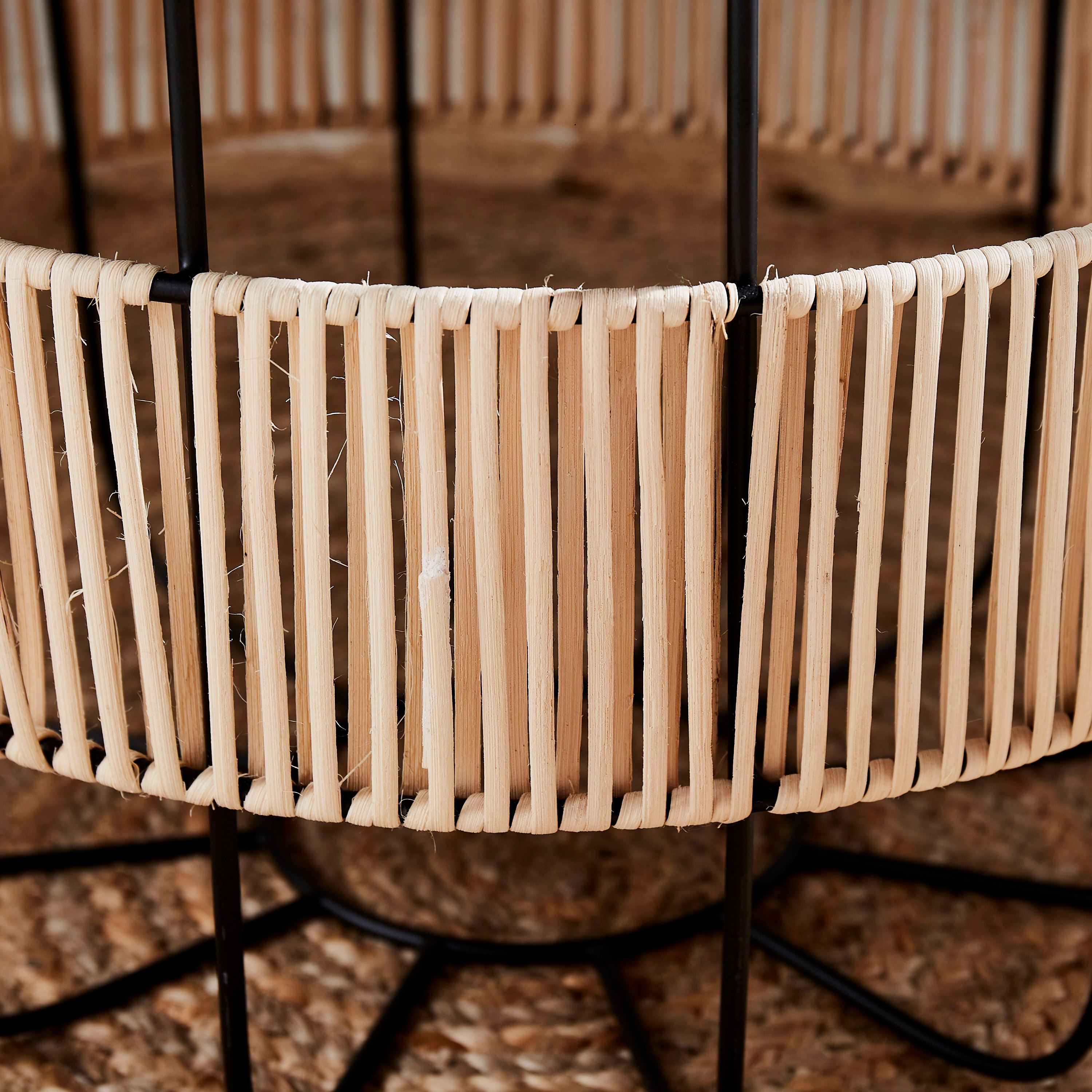 طاولة جانبيّة مستديرة من كريج-hbxfurniture-livingroom-endtables-image-2