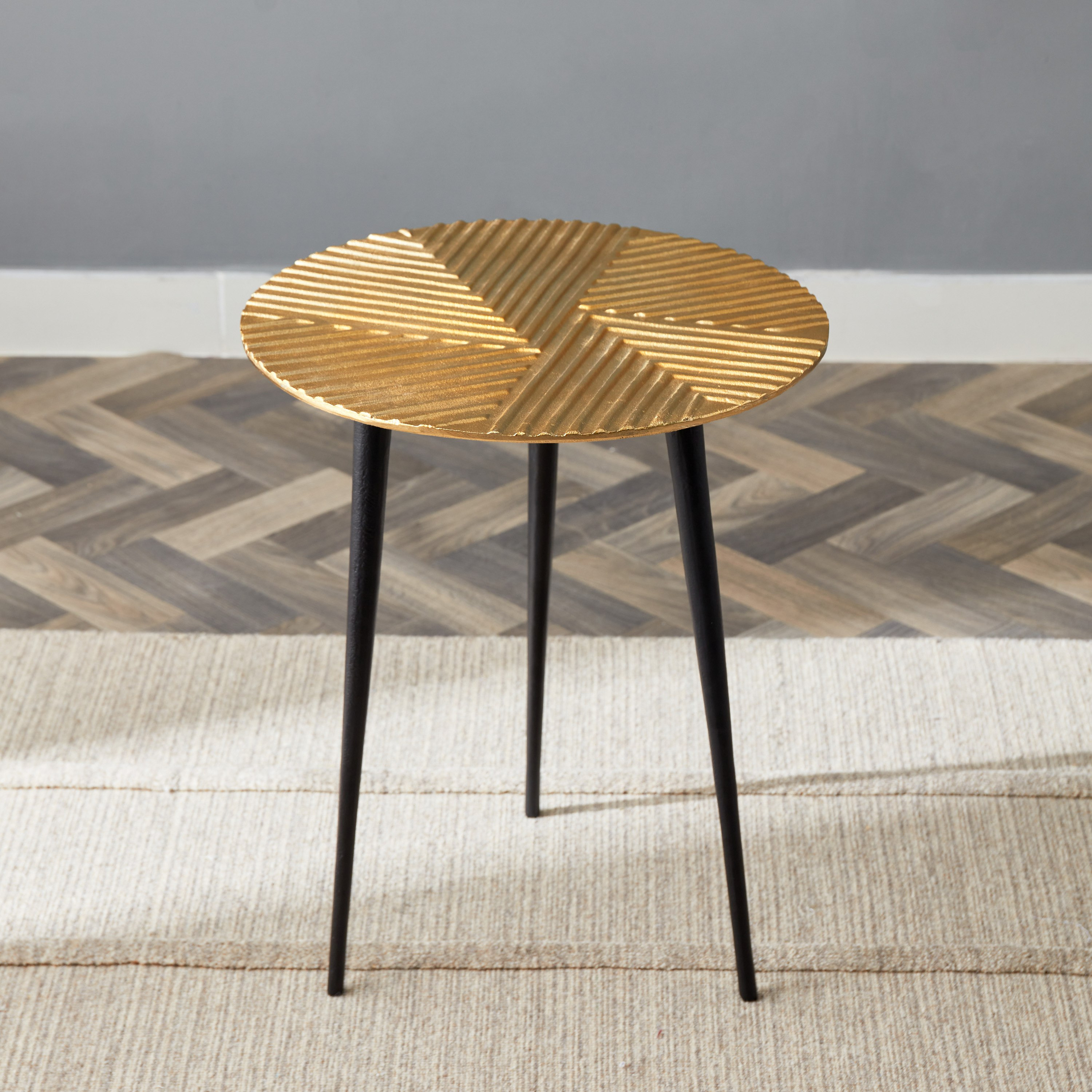 طاولة جانبية نحاس مستديرة من جانزي-hbxfurniture-livingroom-endtables-image-2
