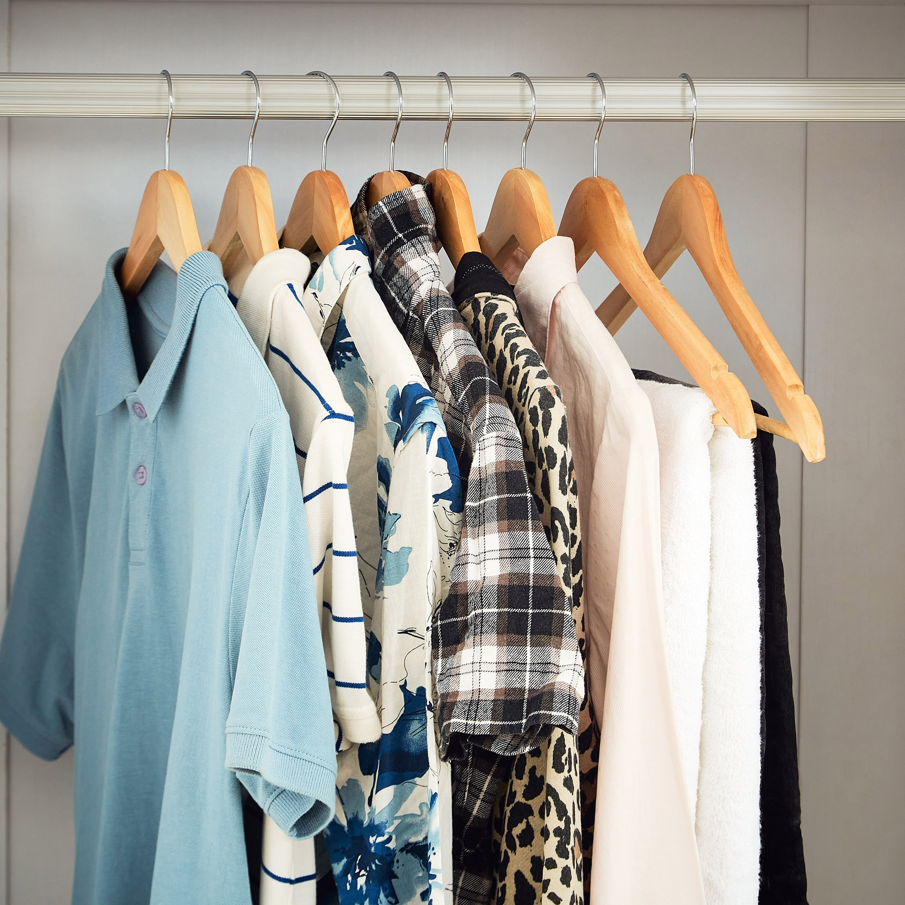 علّاقات خشبية من فوريست - طقم من 8 قطع-hbxhomeware-bathandlaundry-clothesdryingracks-image-2
