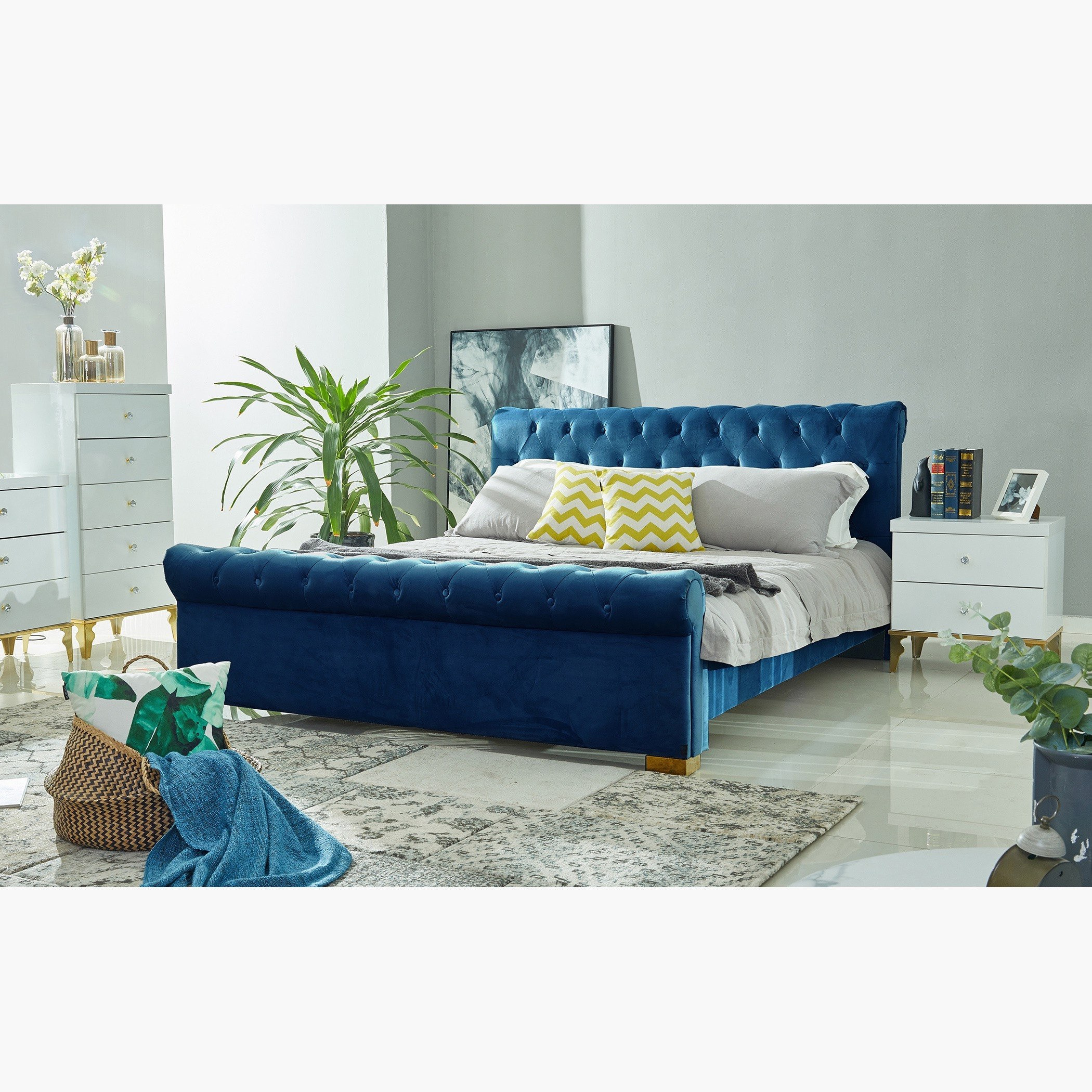 سرير كينج منجّد من أورو - 180x200 سم-hbxfurniture-bedsandbedsets-beds-king-image-8
