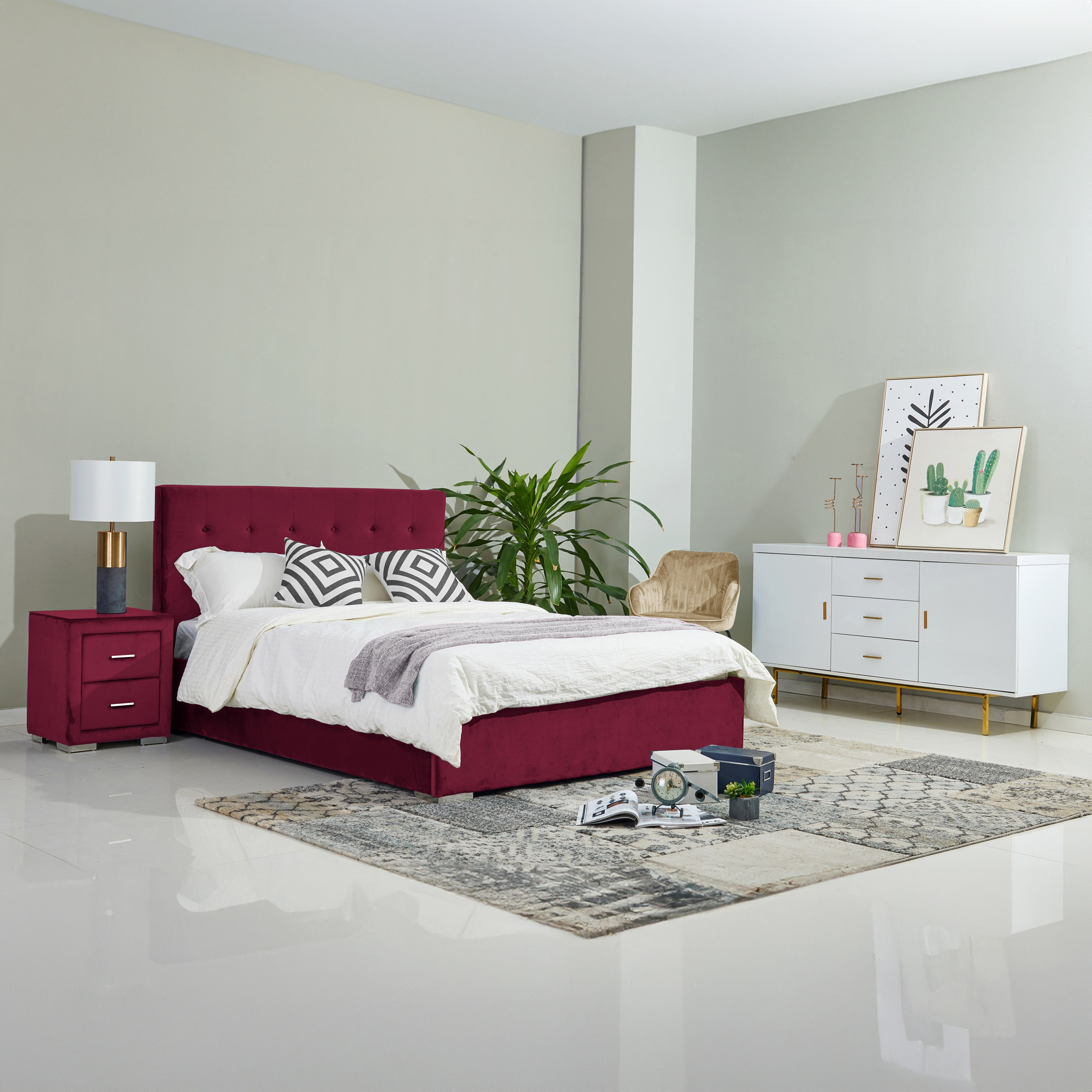 Taylor Upholstered Nightstand with Tempered Glass-PROMO_HB_UAE_HBX10_280126-image-12